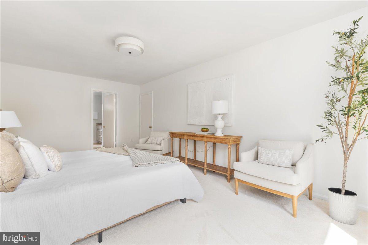 RESTON - Residential Lease