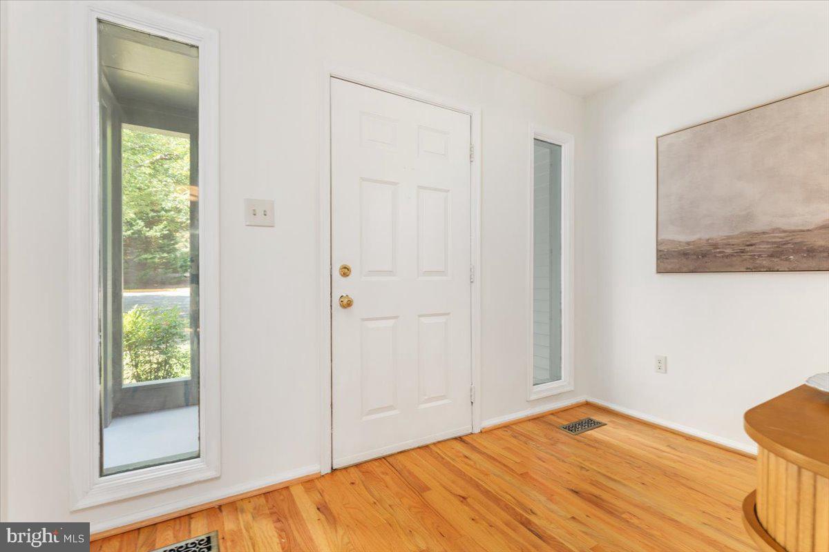 RESTON - Residential Lease