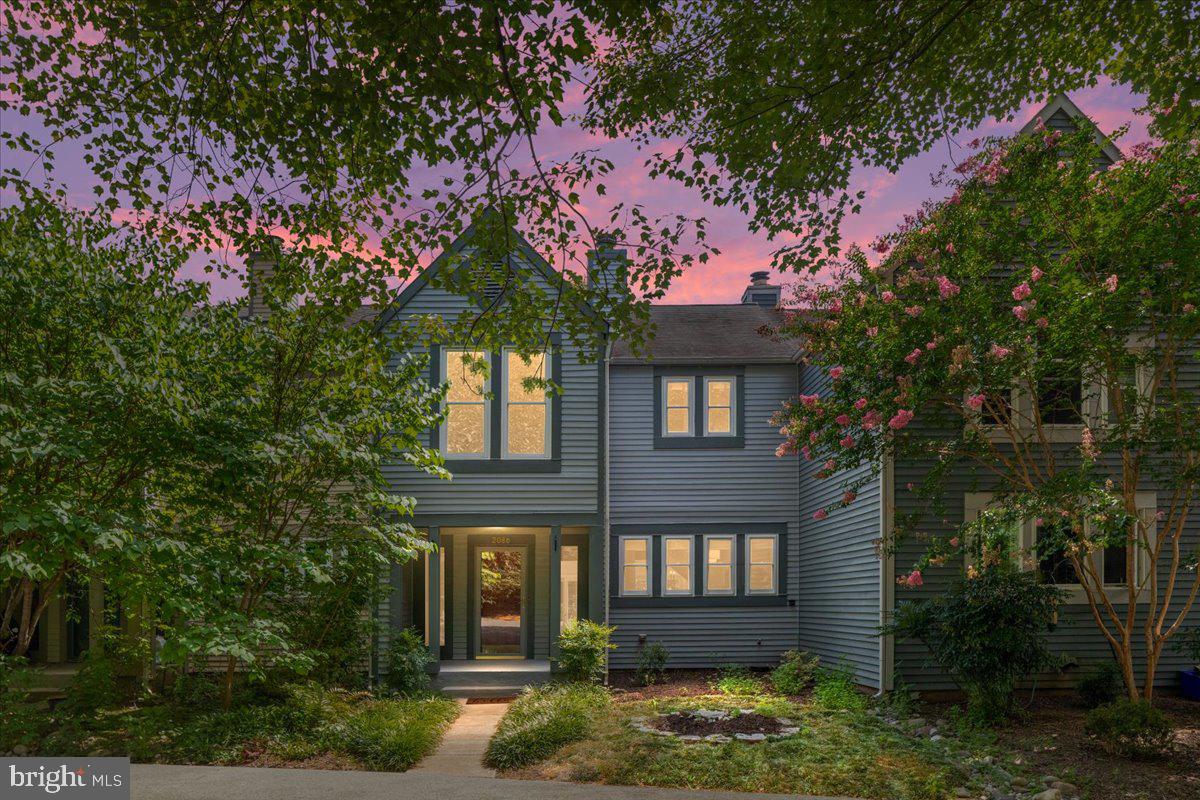 RESTON - Residential Lease