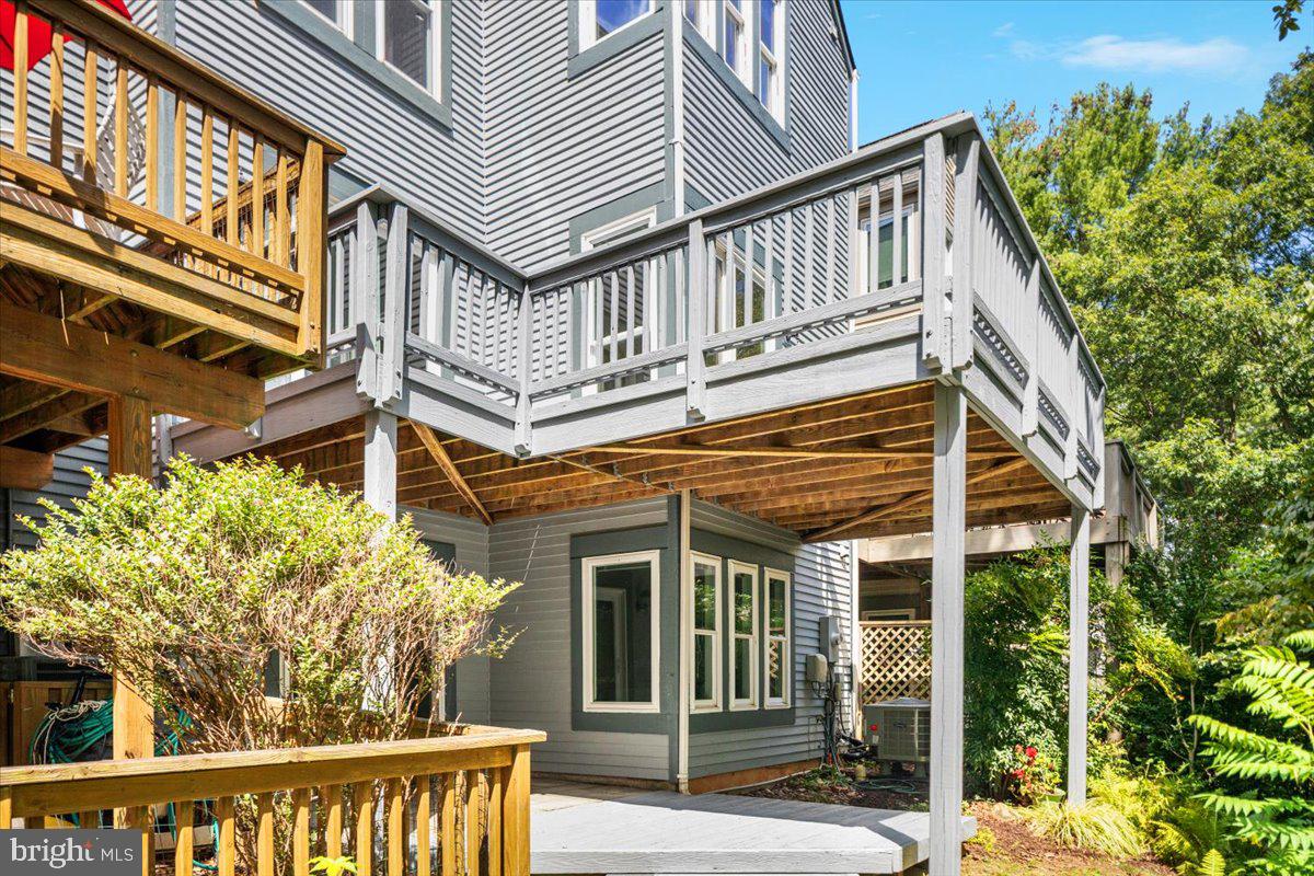 RESTON - Residential Lease