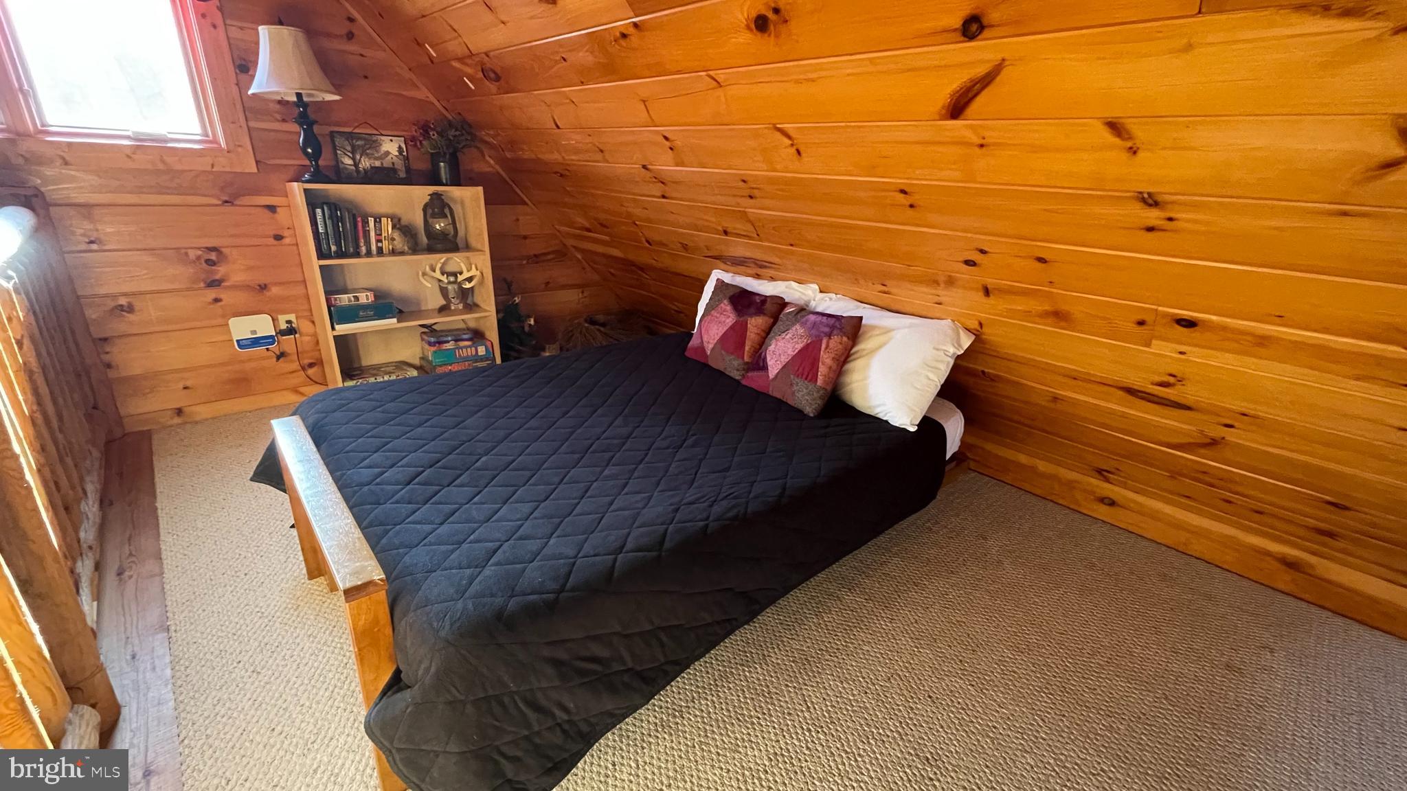 YELLOWSTONE VILLAGE - Residential