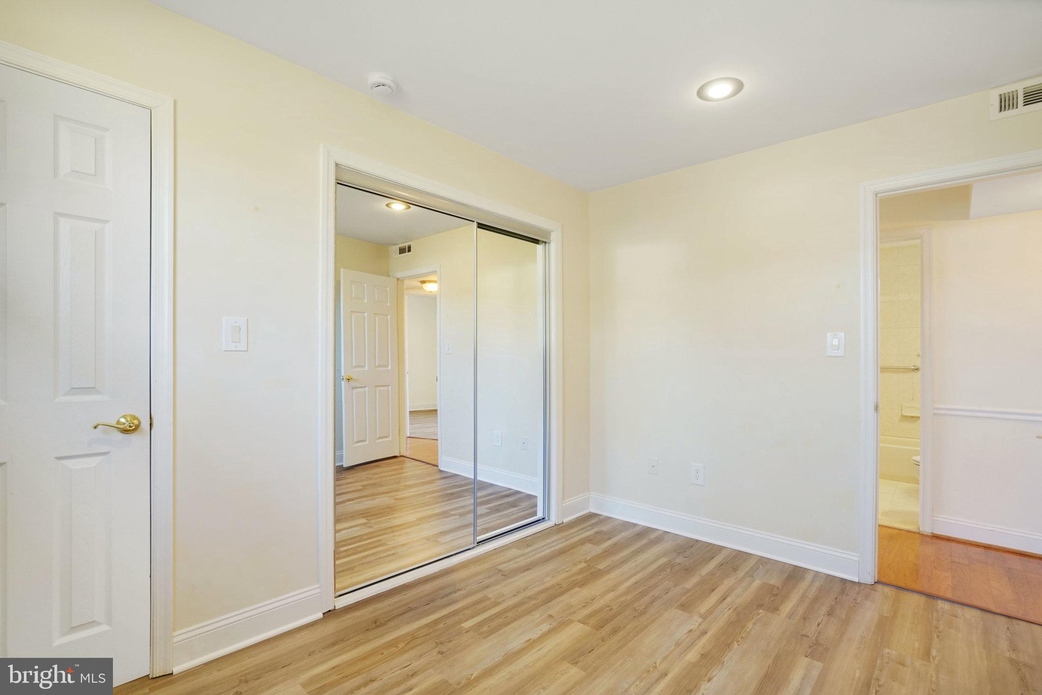 ANNALEE HEIGHTS - Residential Lease