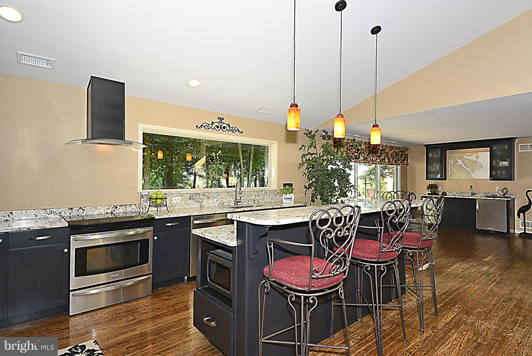 ULMSTEAD ESTATES - Residential