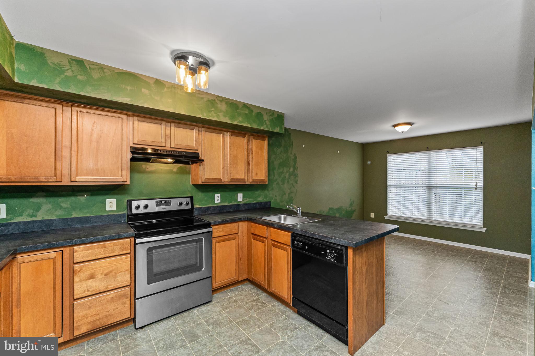 SEMINARY WAY - Residential