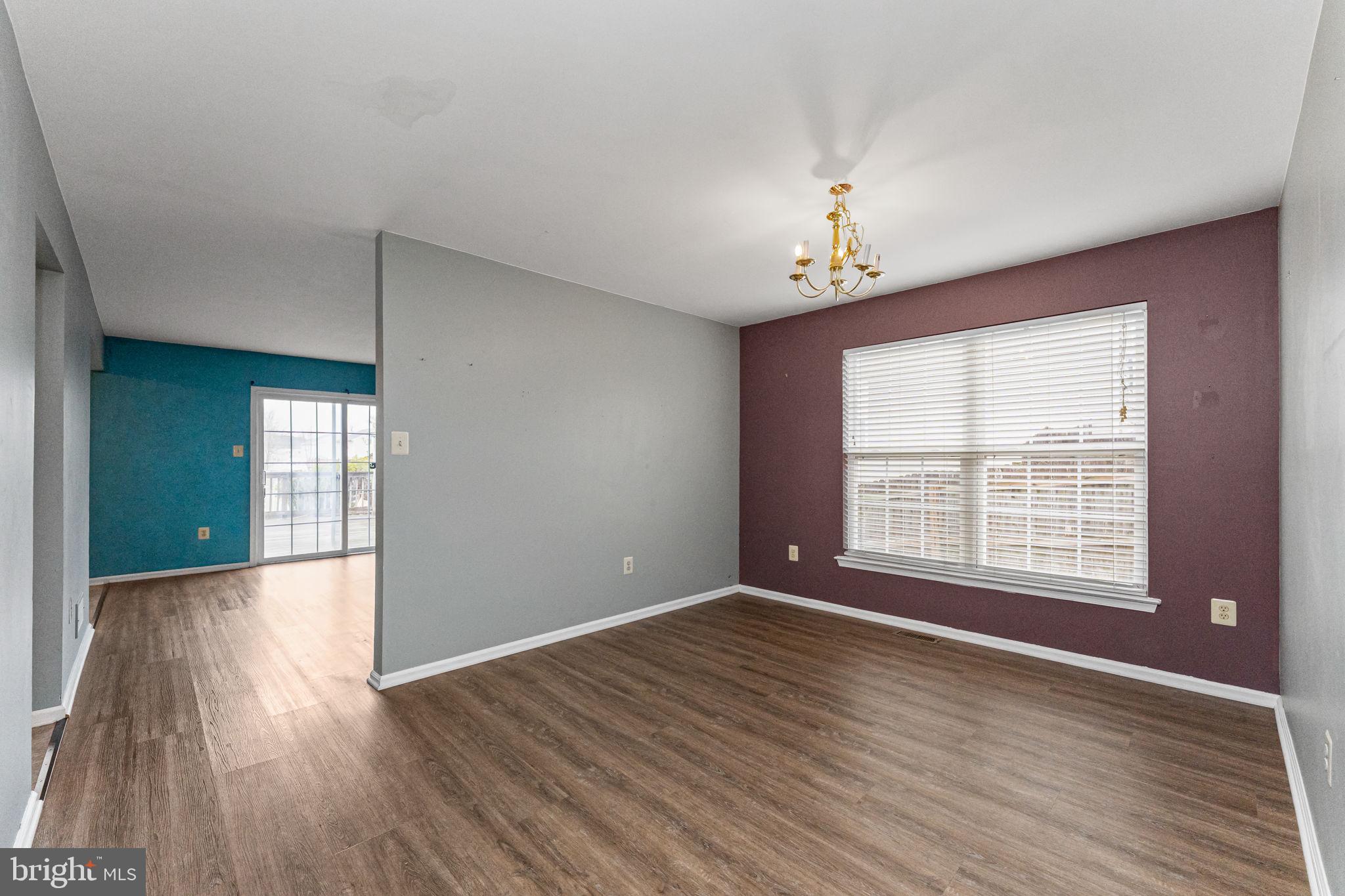 SEMINARY WAY - Residential