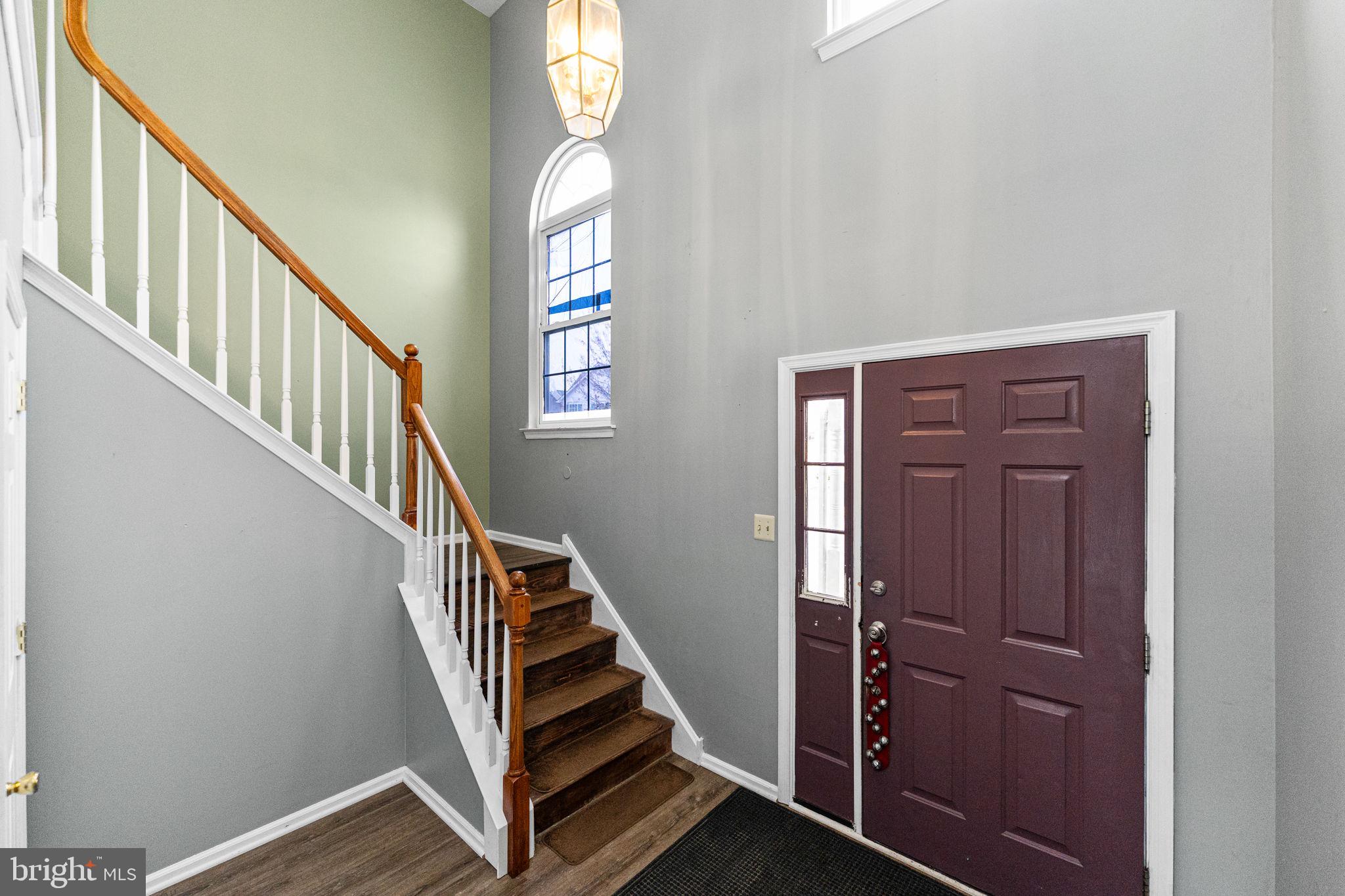 SEMINARY WAY - Residential