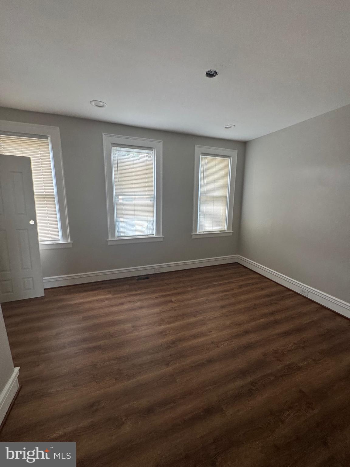WESTPORT - Residential