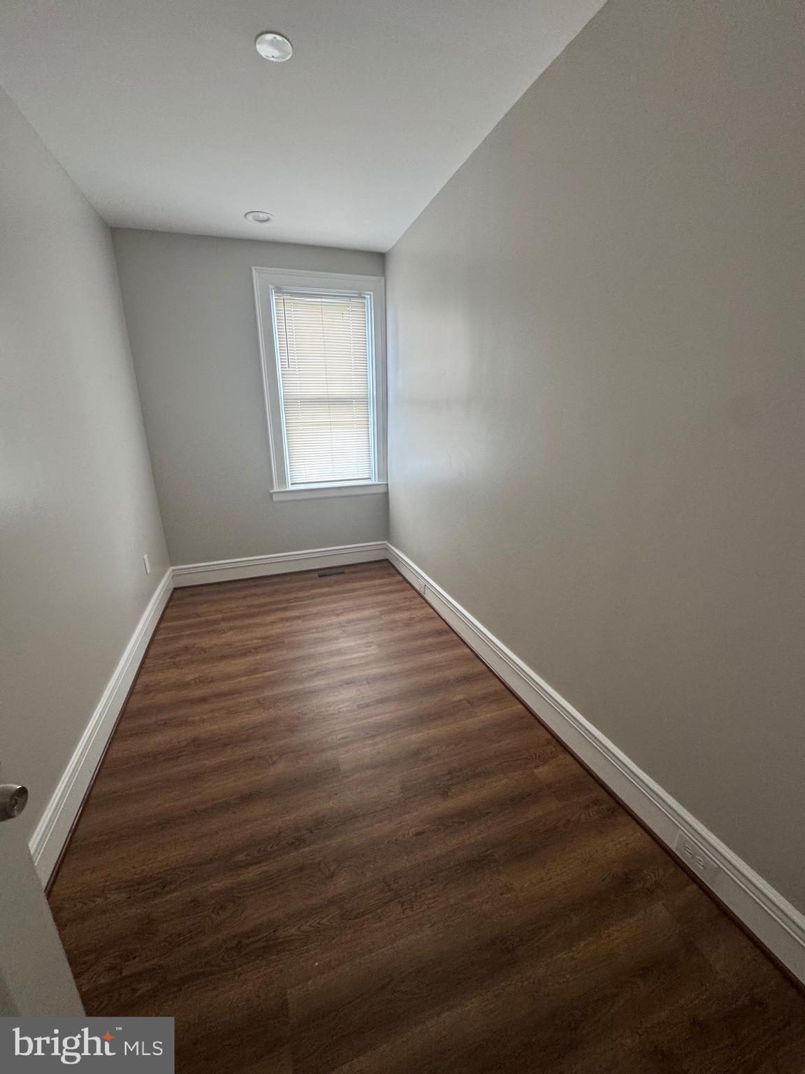 WESTPORT - Residential