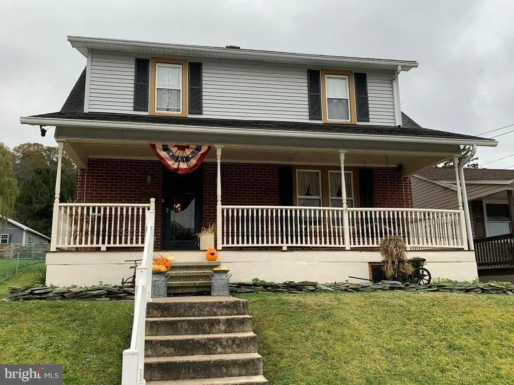 46 Spanogle Avenue, Lewistown, PA 17044