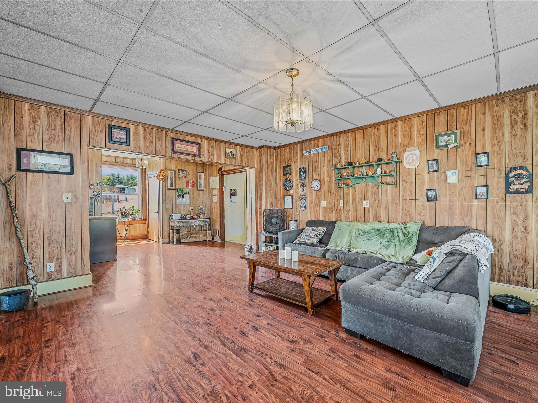 PAW PAW - Commercial Sale