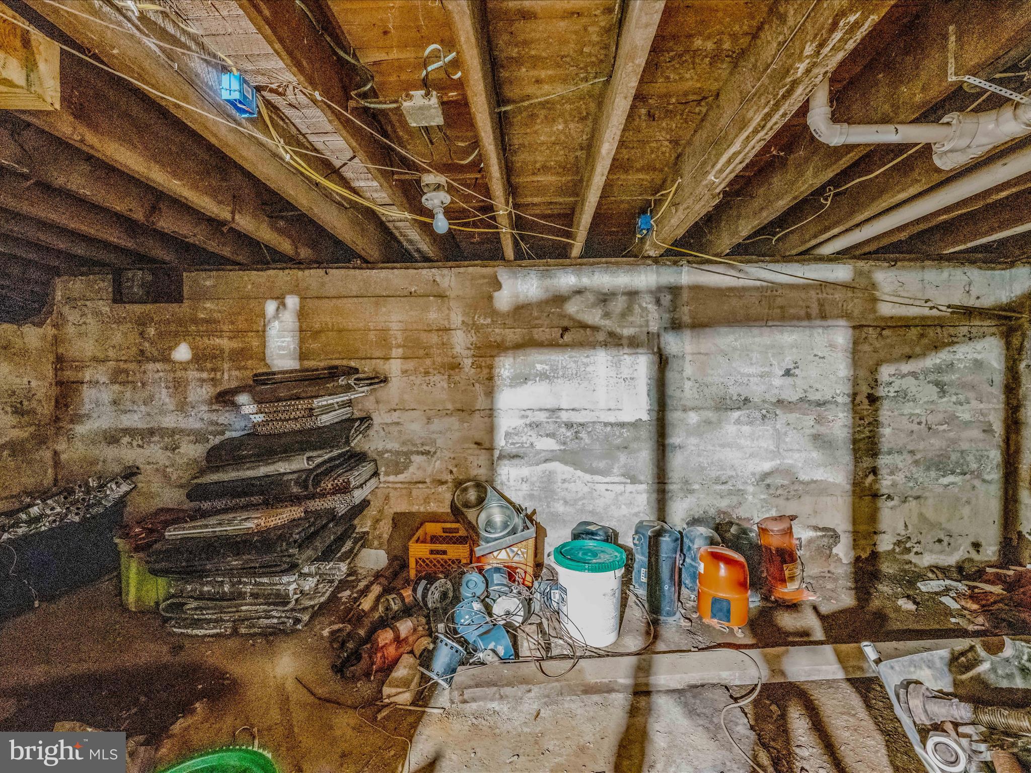 PAW PAW - Commercial Sale