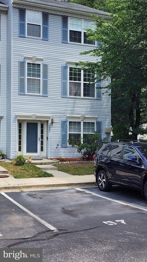 Condo For Sale - 7901 Bentbough Road<br/> Anne Arundel County, SEVERN, MD 21144