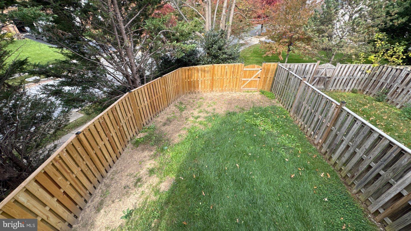 MONTJOY - Residential Lease