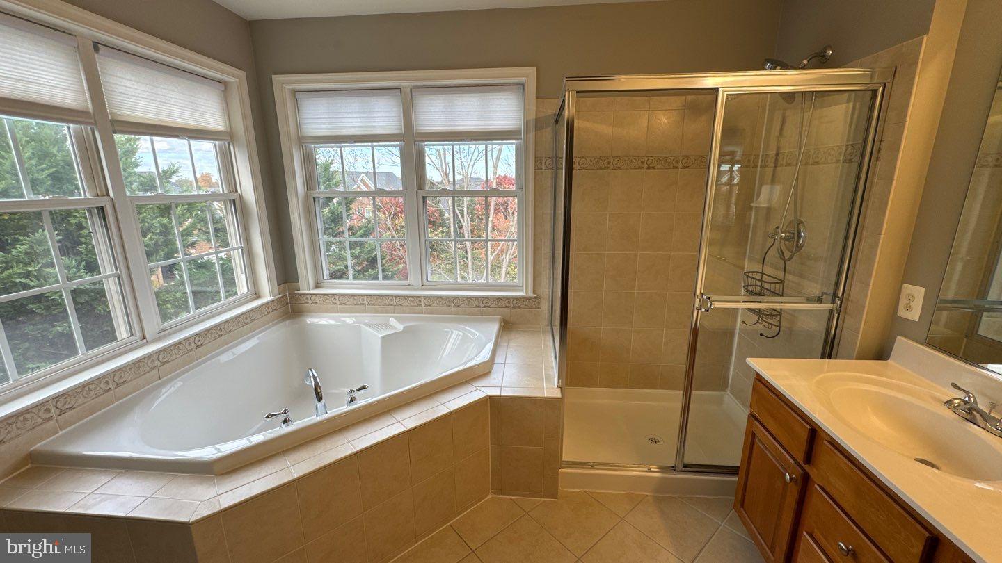 MONTJOY - Residential Lease