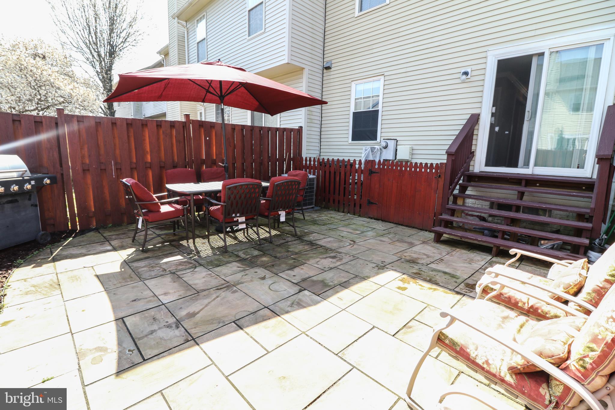 POTOMAC CROSSING - Residential