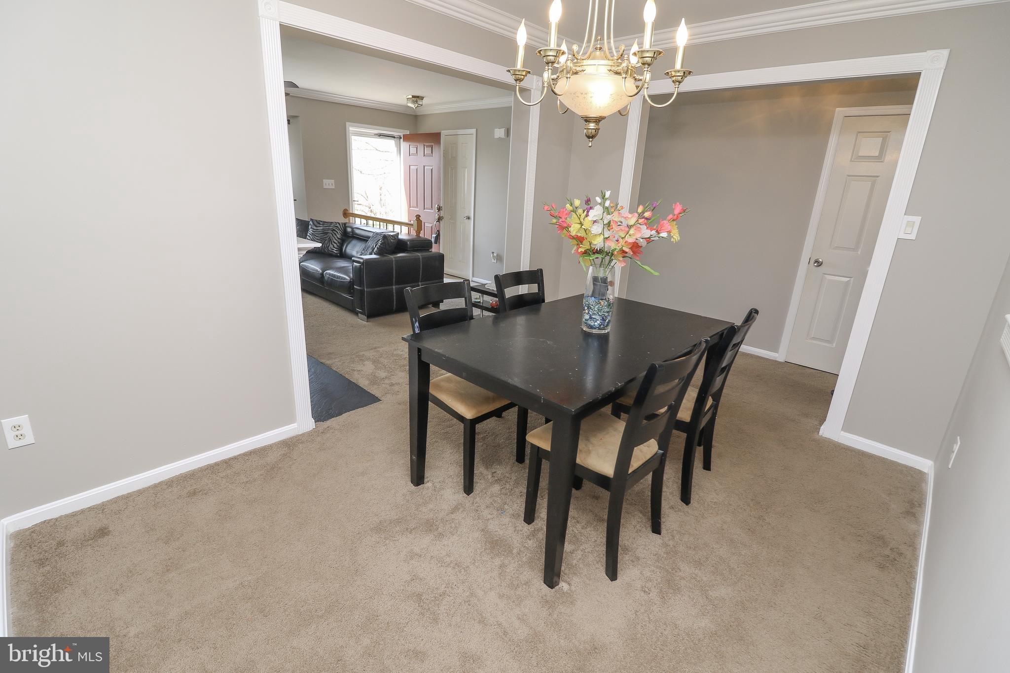 POTOMAC CROSSING - Residential