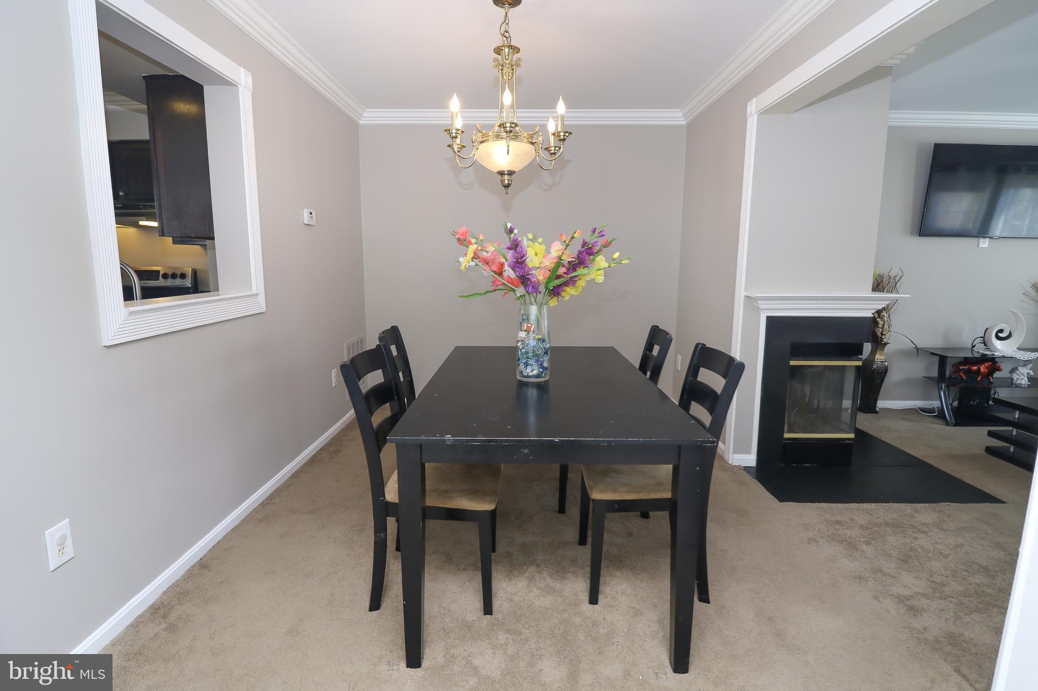 POTOMAC CROSSING - Residential