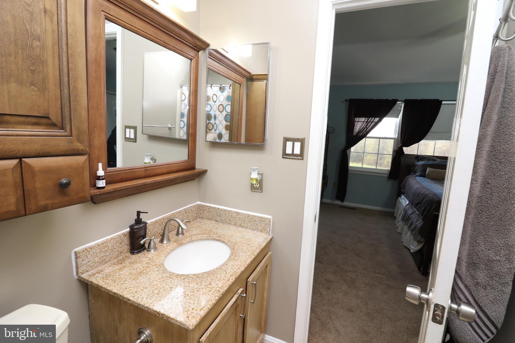 POTOMAC CROSSING - Residential