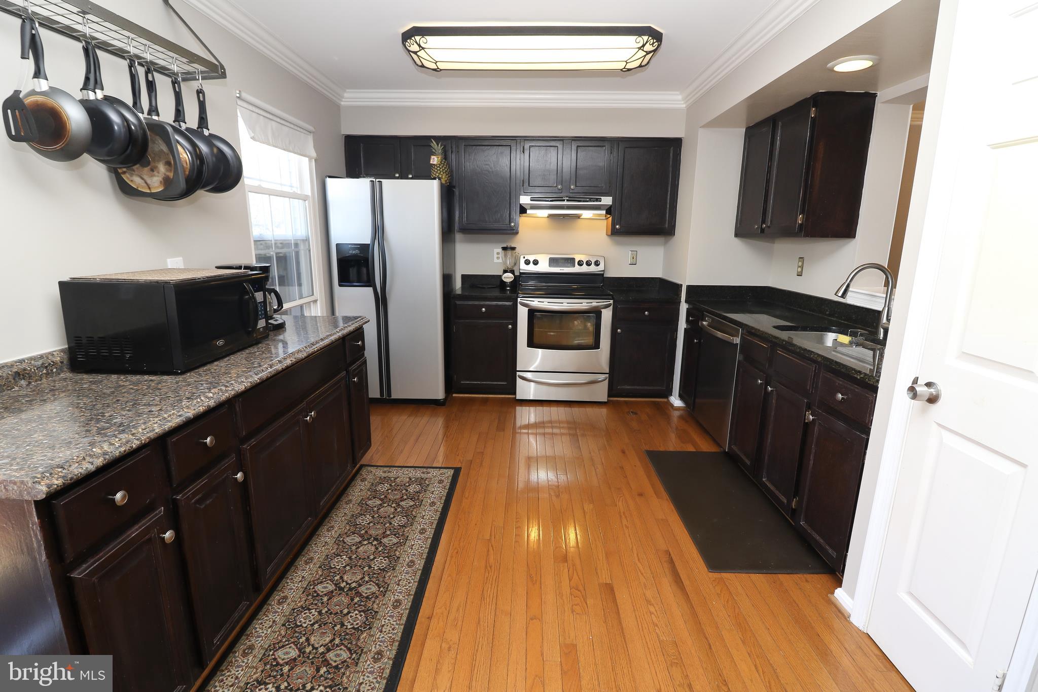 POTOMAC CROSSING - Residential