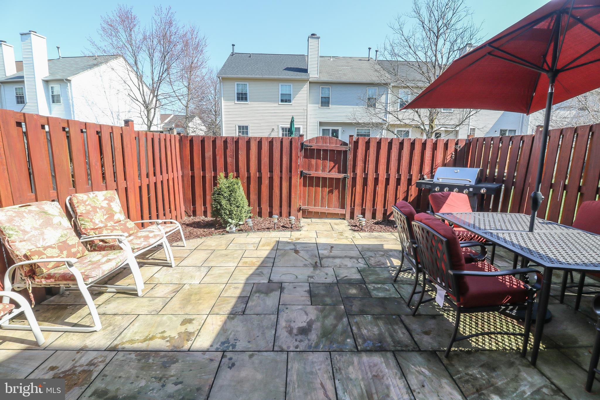 POTOMAC CROSSING - Residential