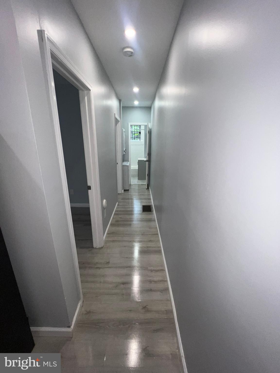 LOGAN - Residential Lease