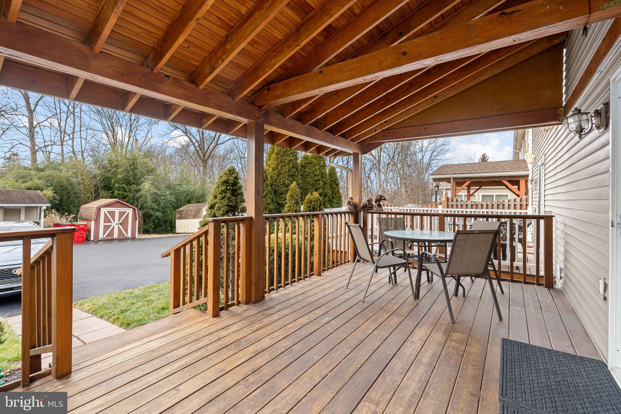 STONY CREEK VIL - Residential