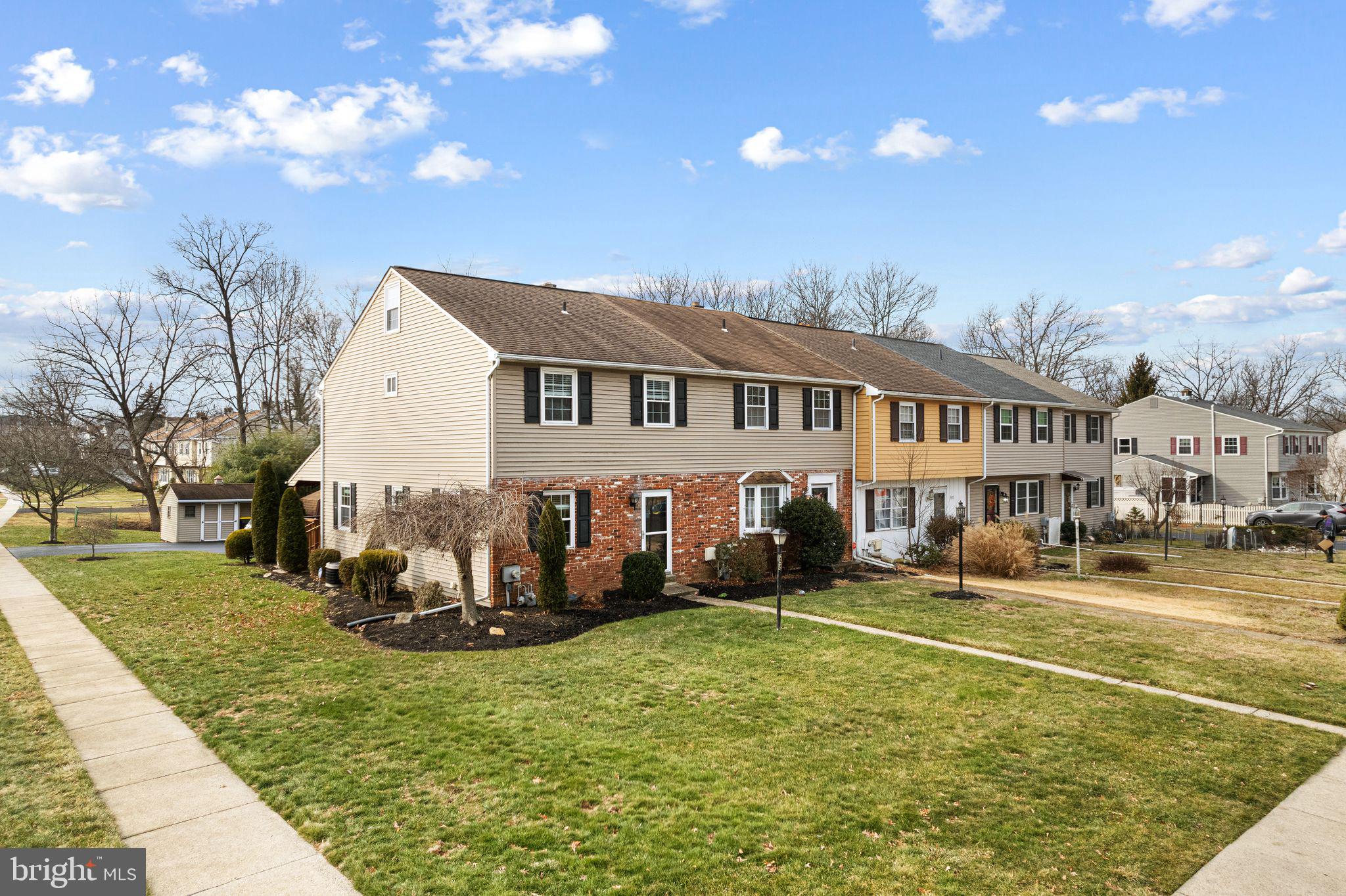 STONY CREEK VIL - Residential