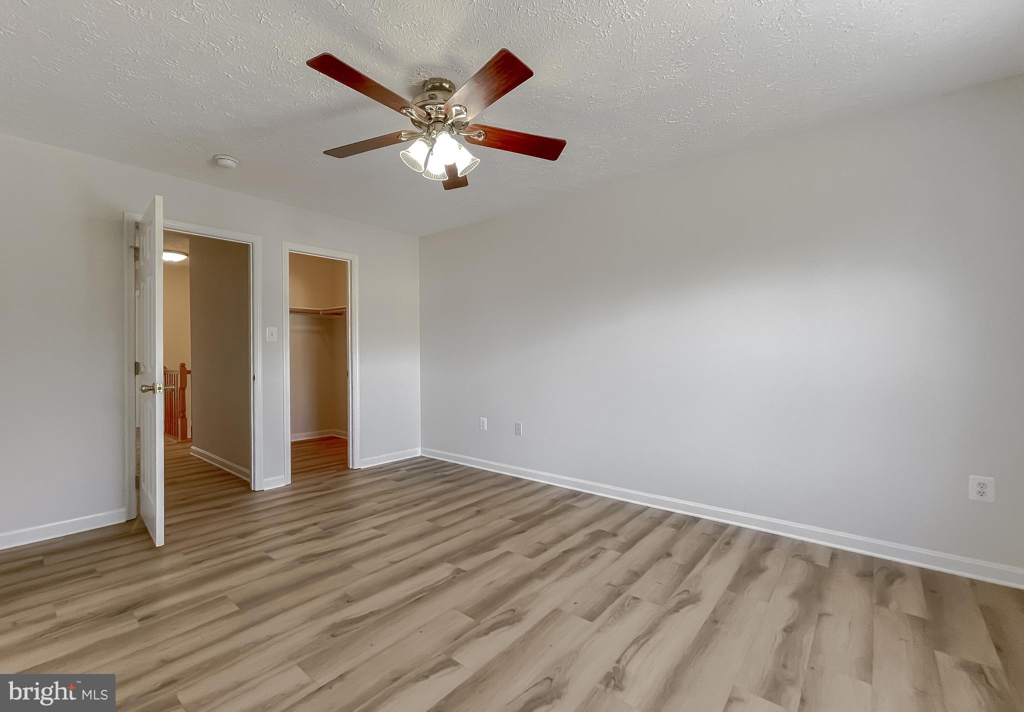 WILLOW WOODS - Residential