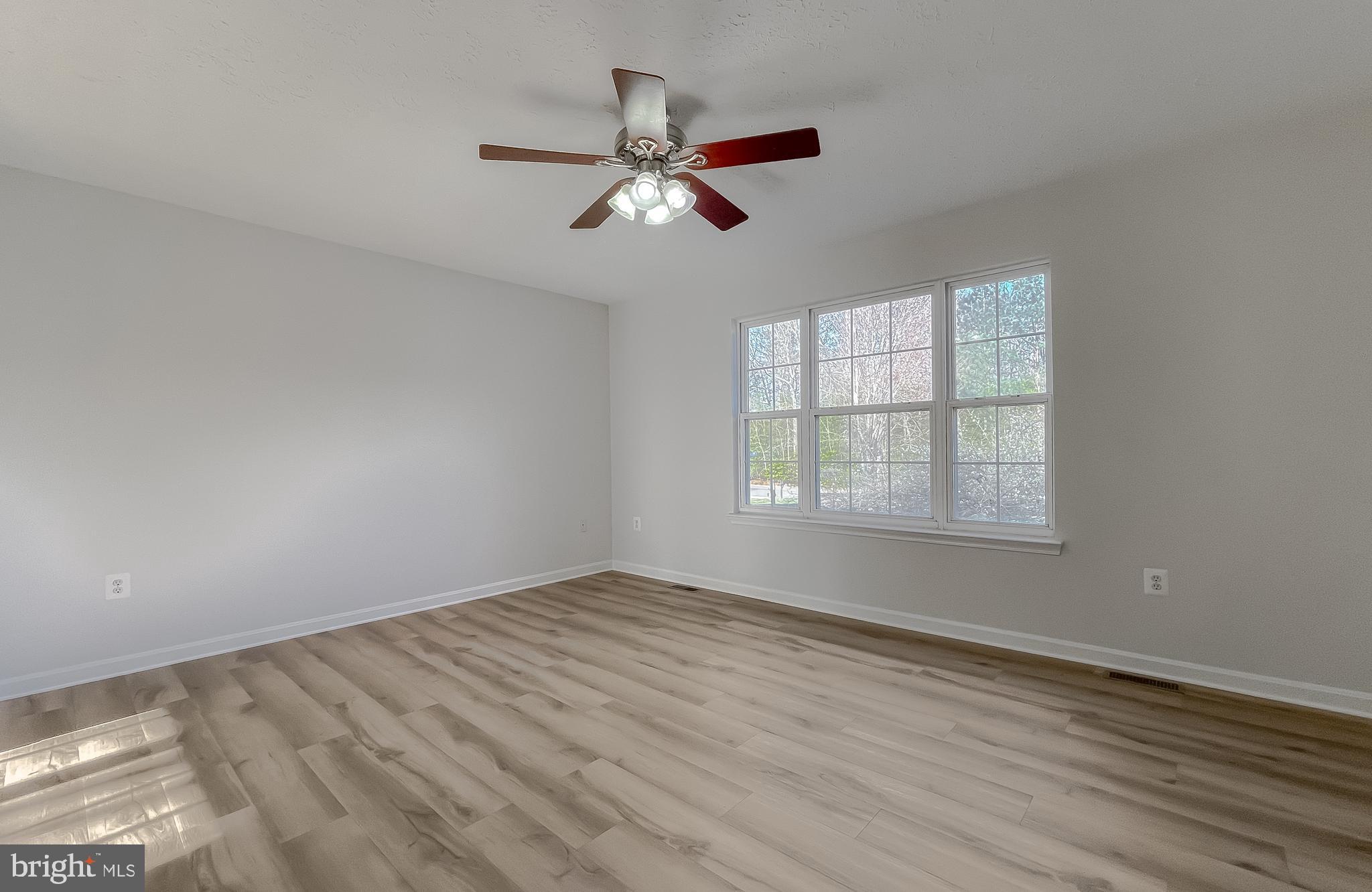 WILLOW WOODS - Residential