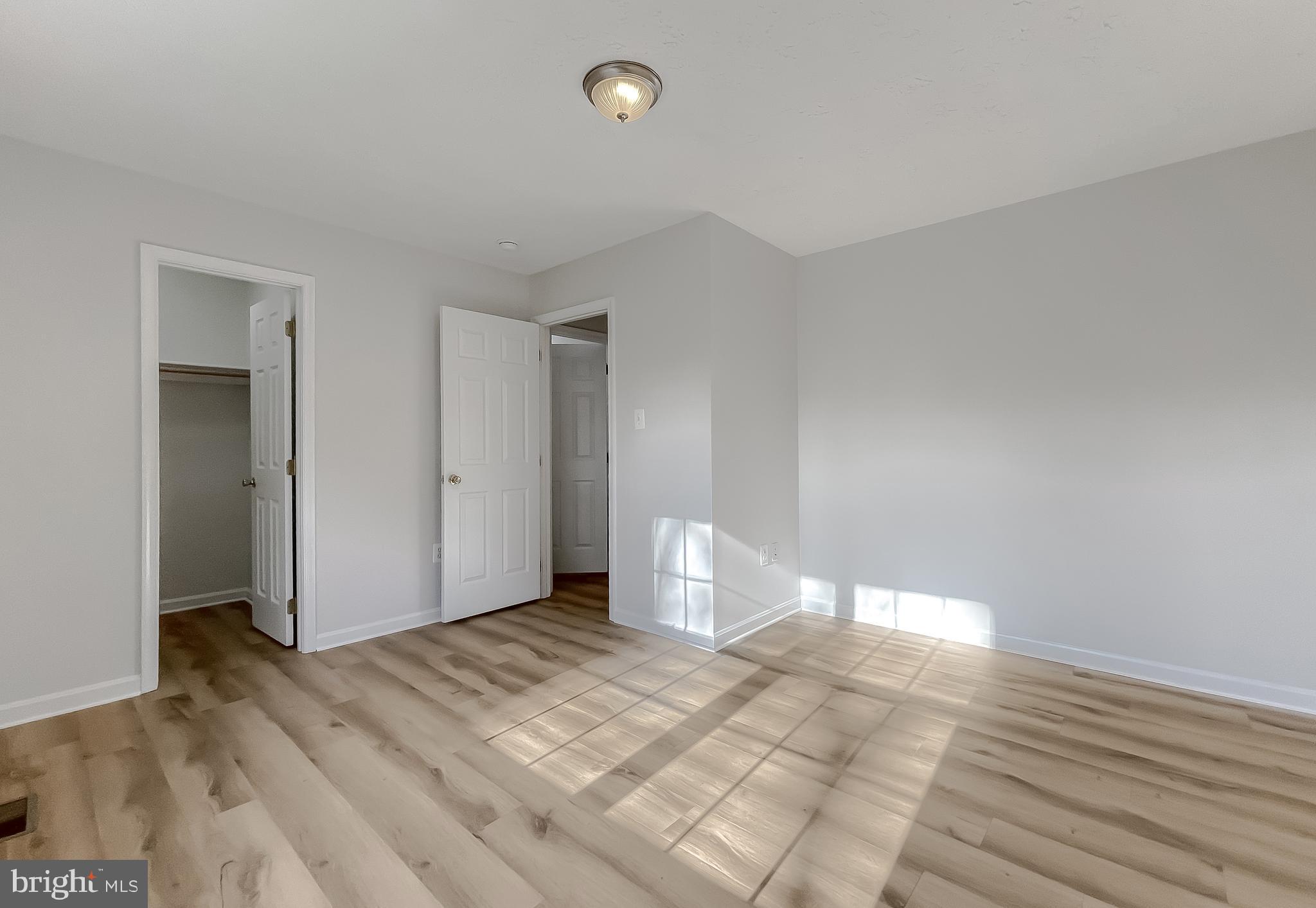 WILLOW WOODS - Residential