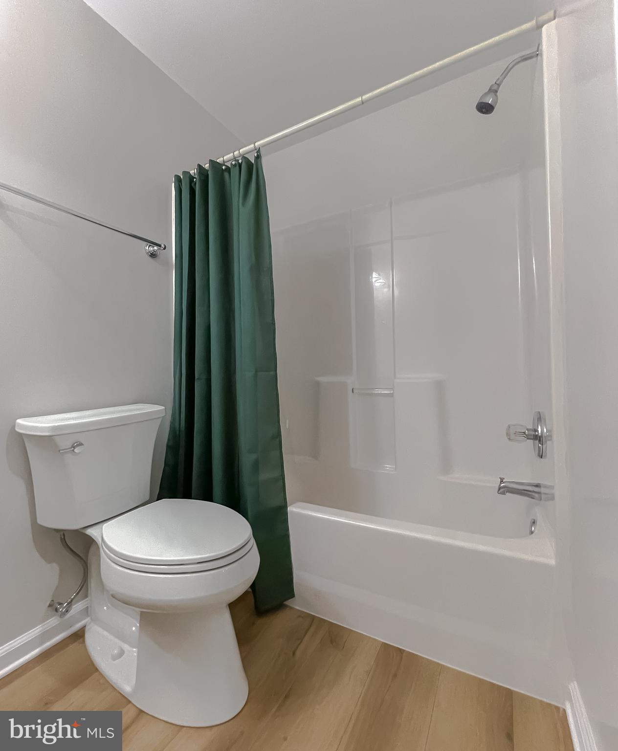 WILLOW WOODS - Residential