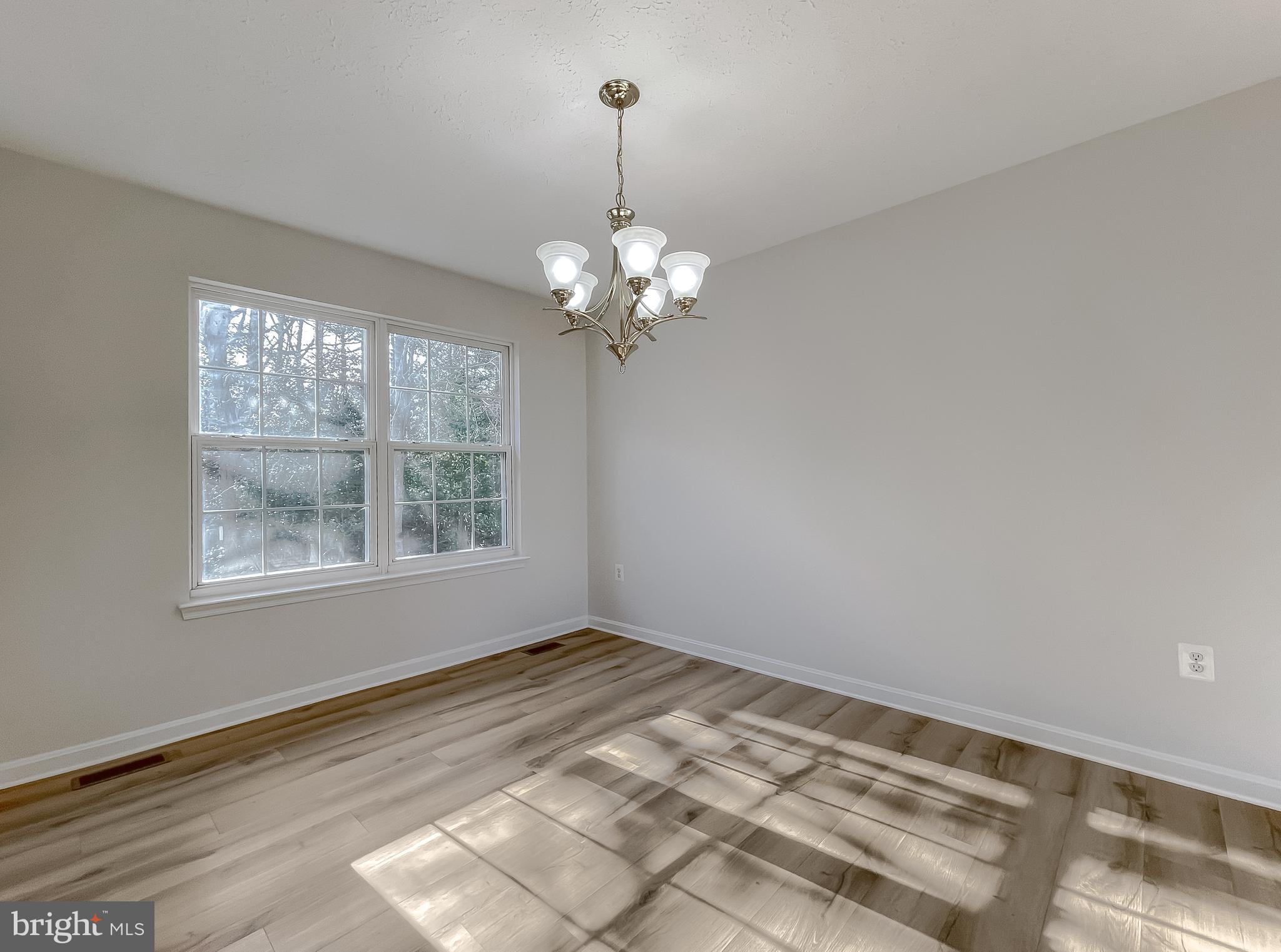 WILLOW WOODS - Residential