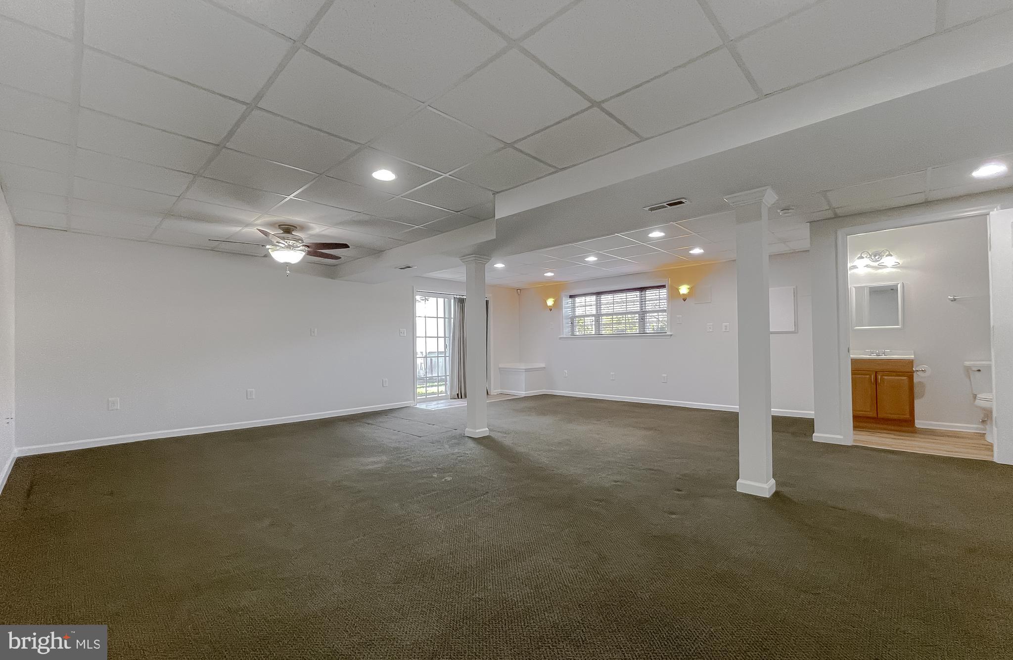 WILLOW WOODS - Residential