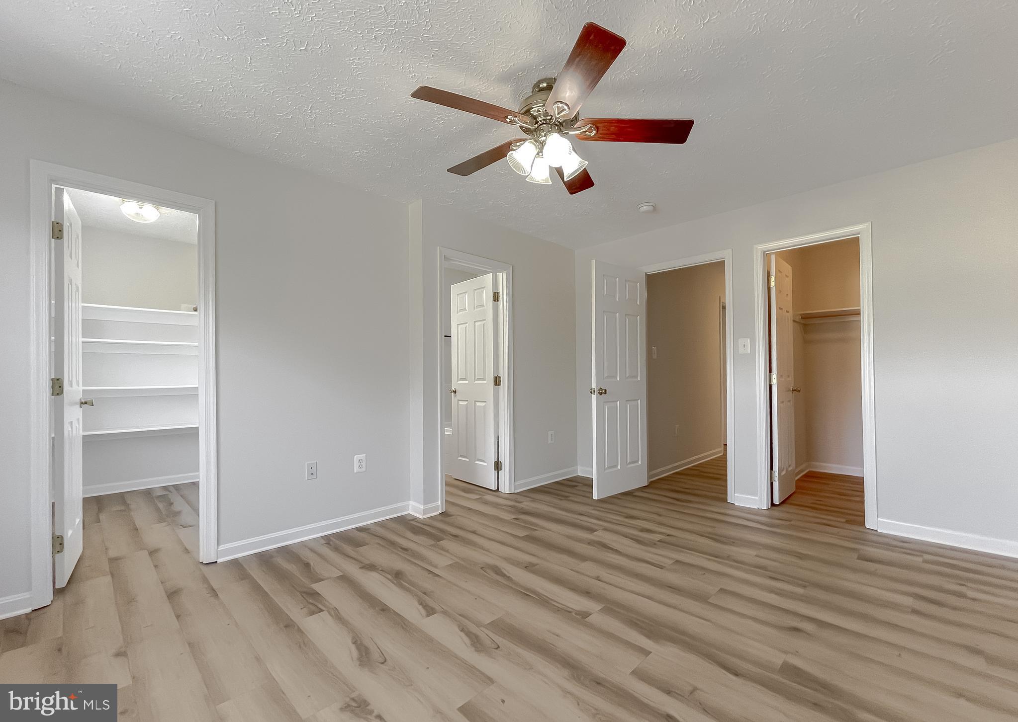 WILLOW WOODS - Residential