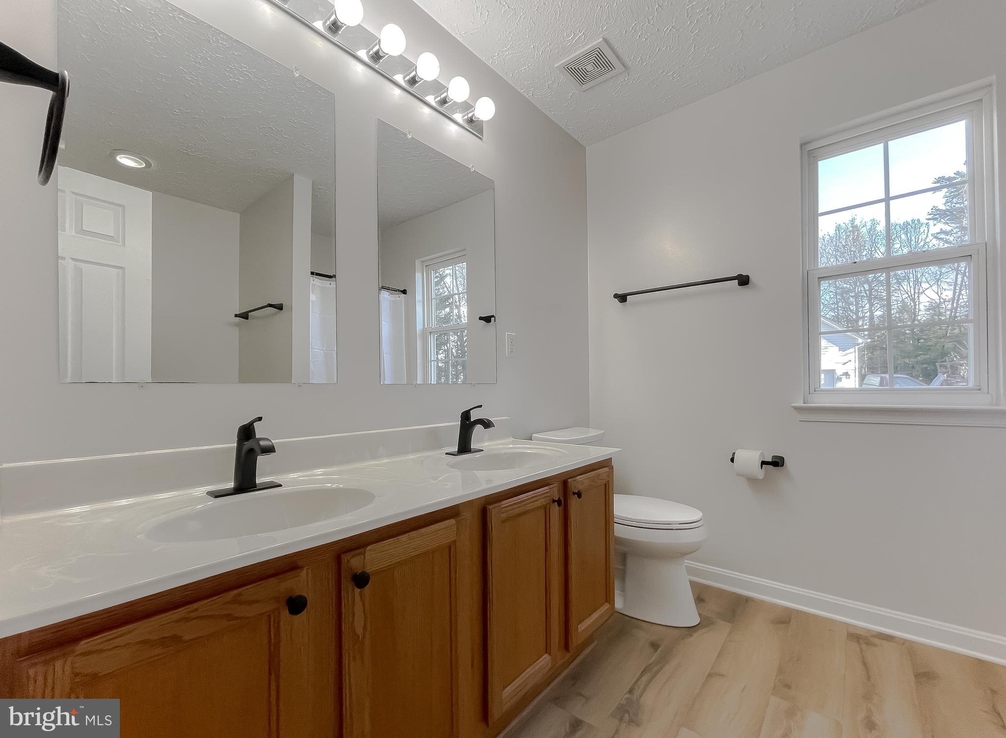 WILLOW WOODS - Residential