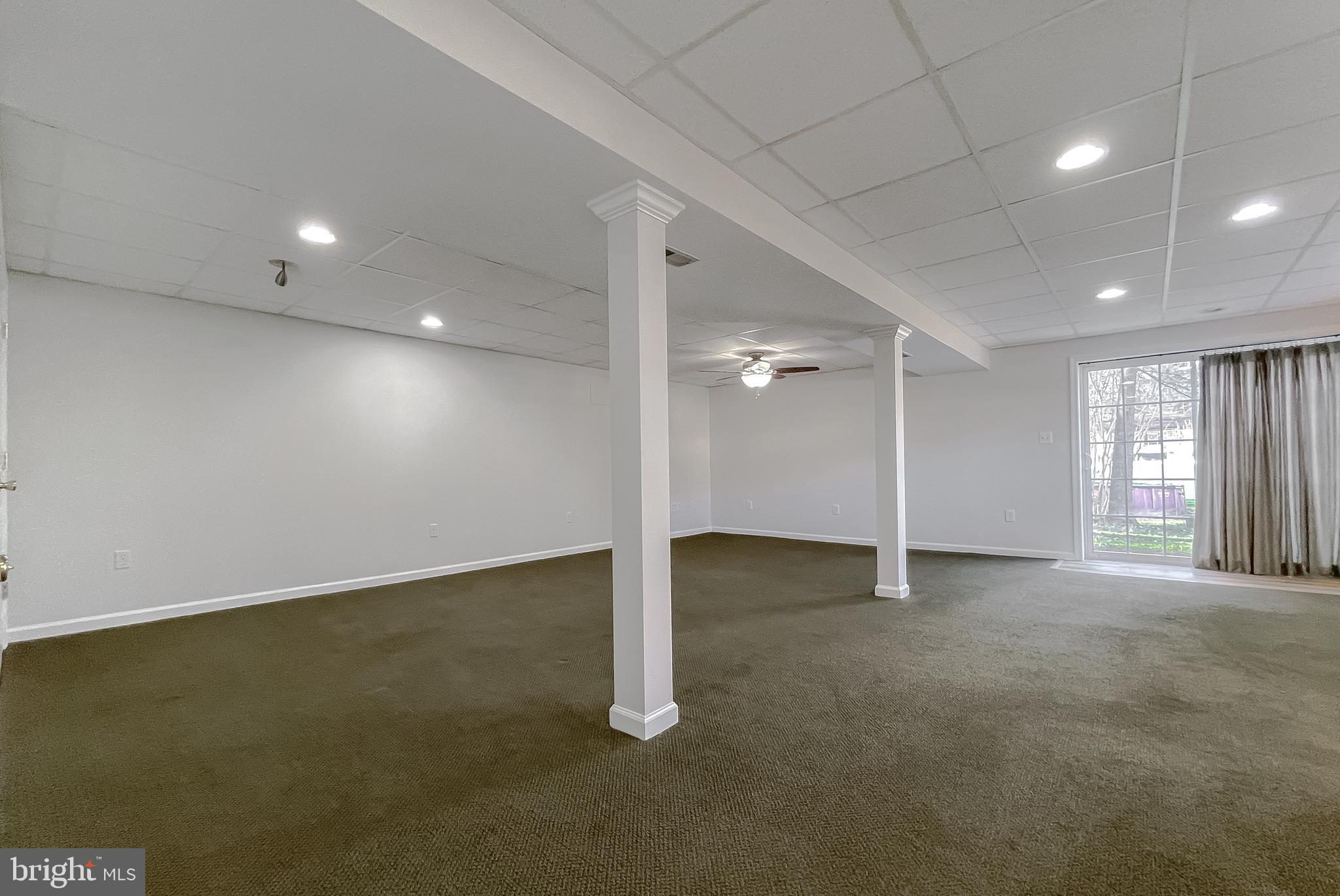 WILLOW WOODS - Residential