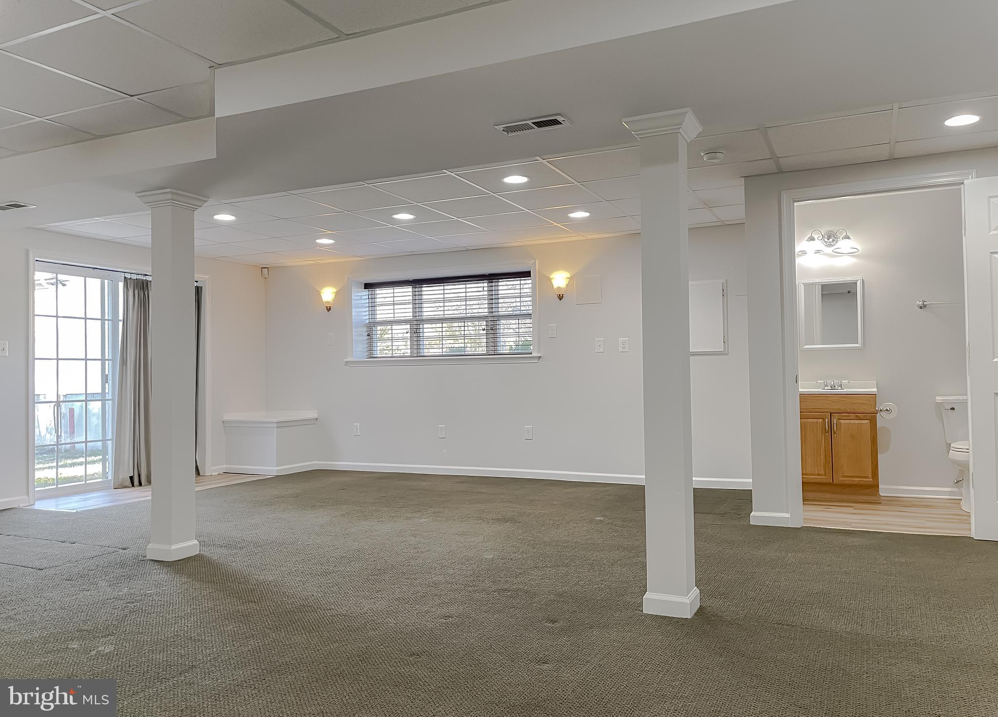 WILLOW WOODS - Residential