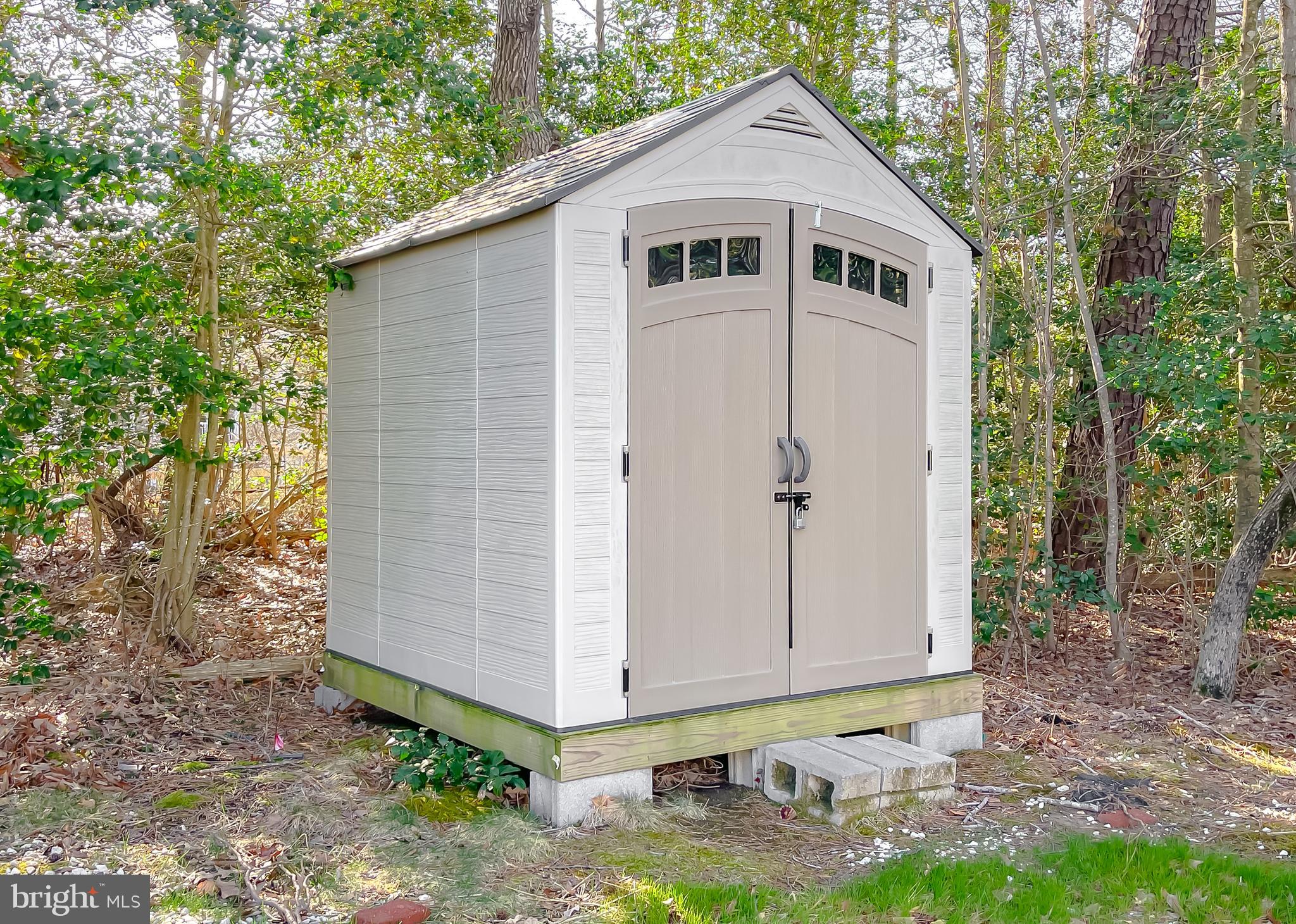 WILLOW WOODS - Residential