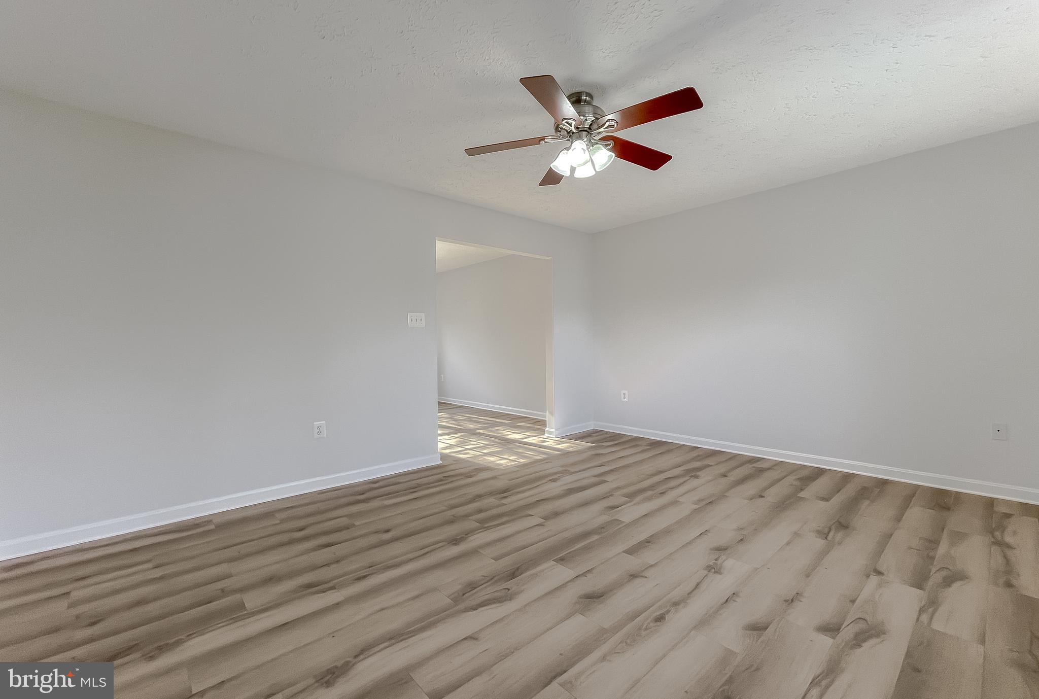 WILLOW WOODS - Residential