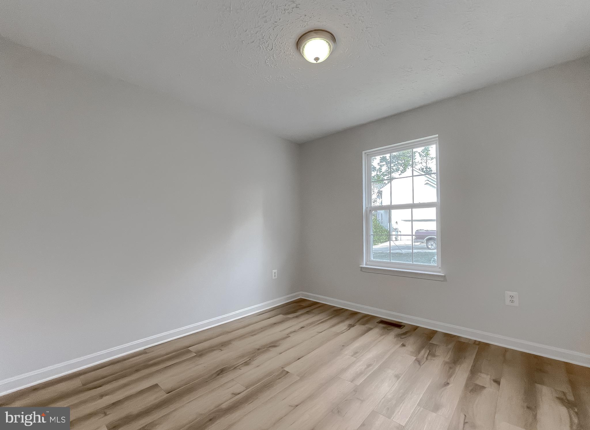 WILLOW WOODS - Residential