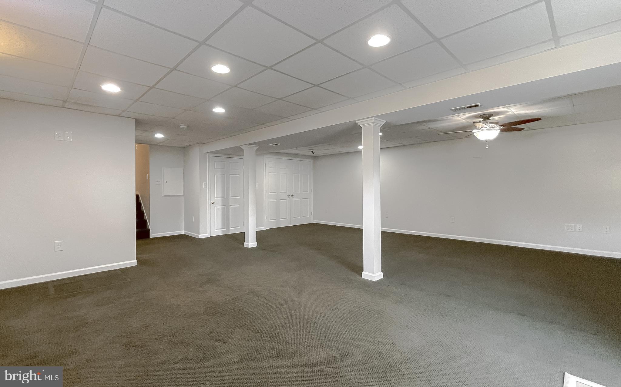 WILLOW WOODS - Residential