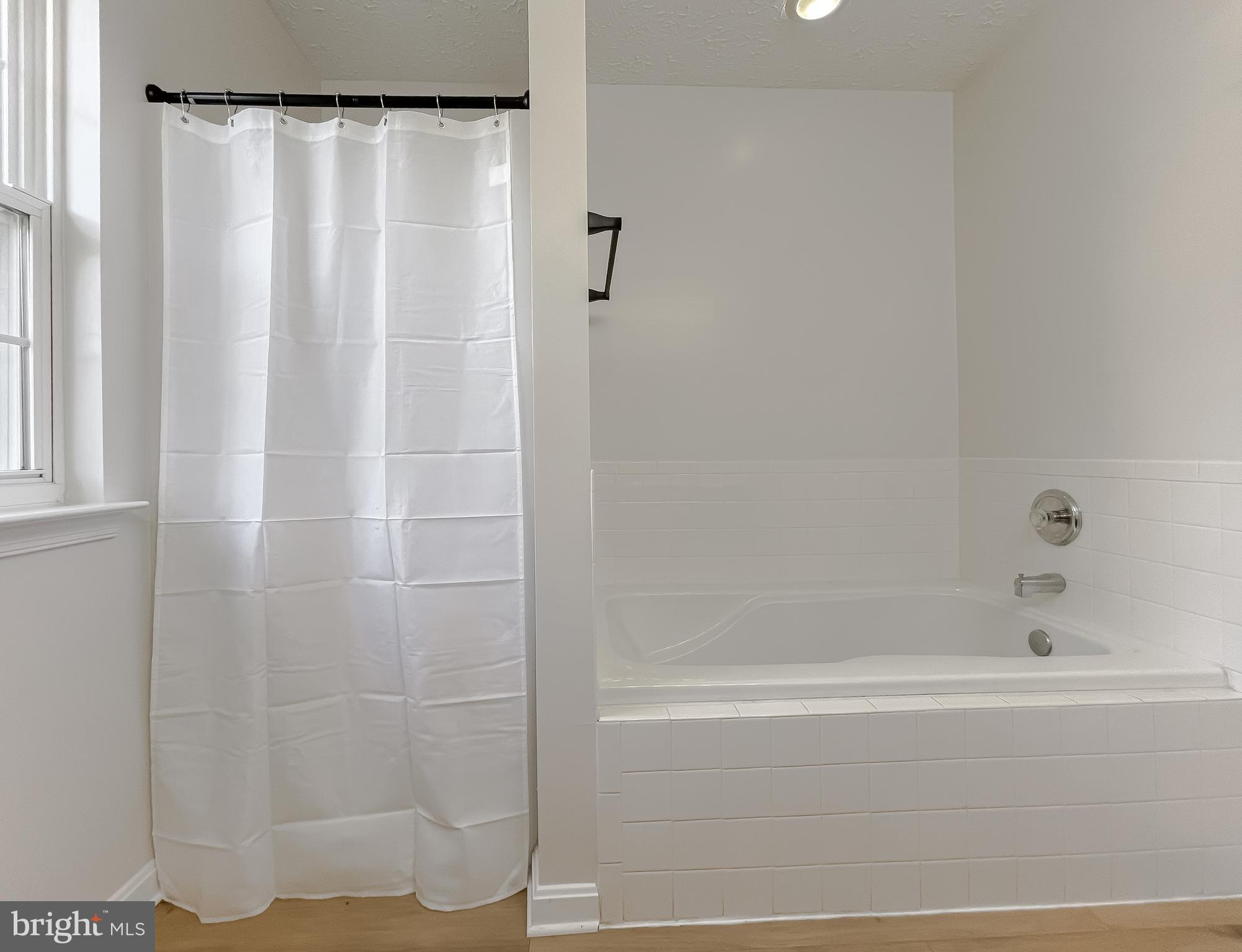 WILLOW WOODS - Residential