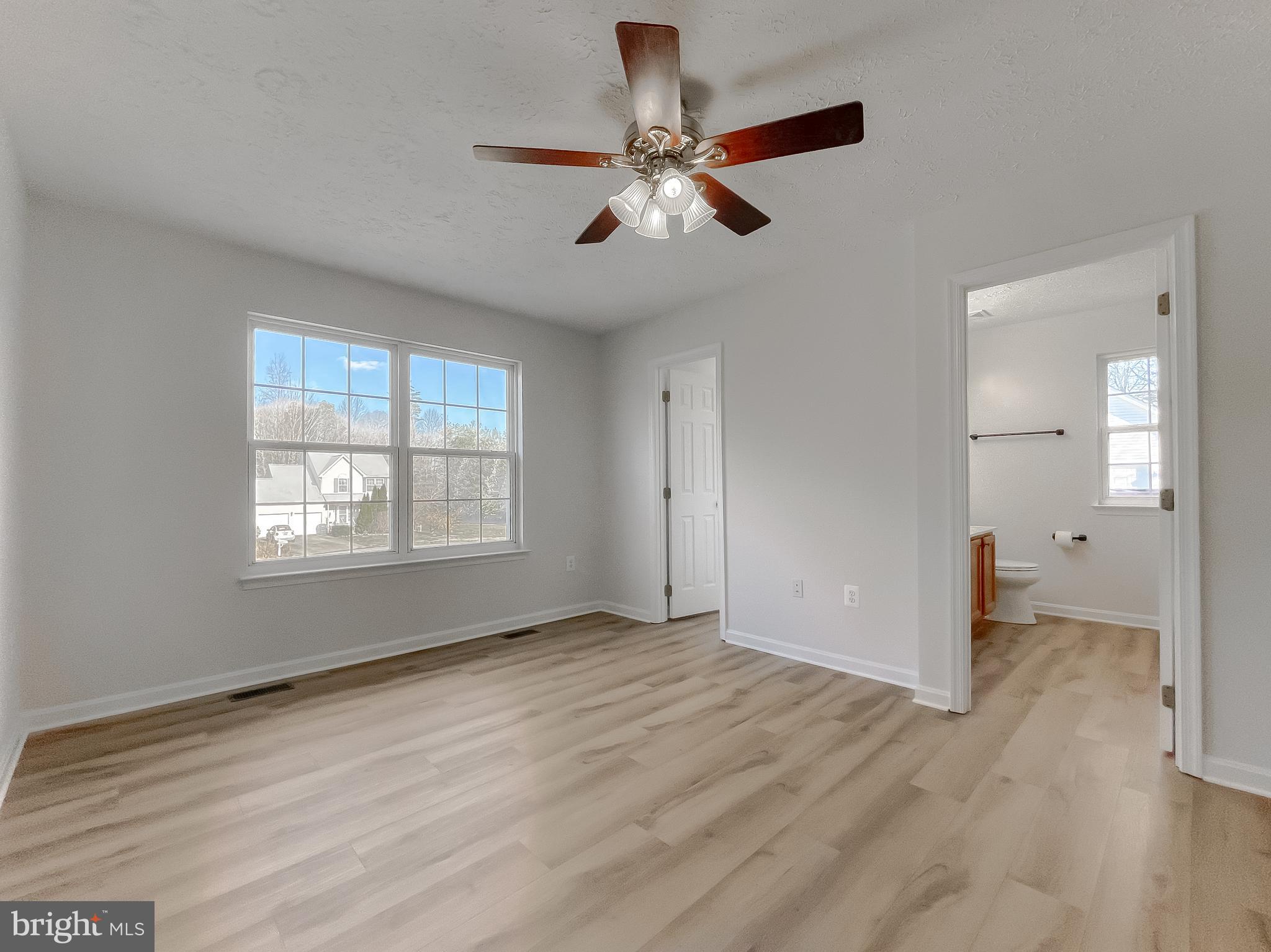 WILLOW WOODS - Residential