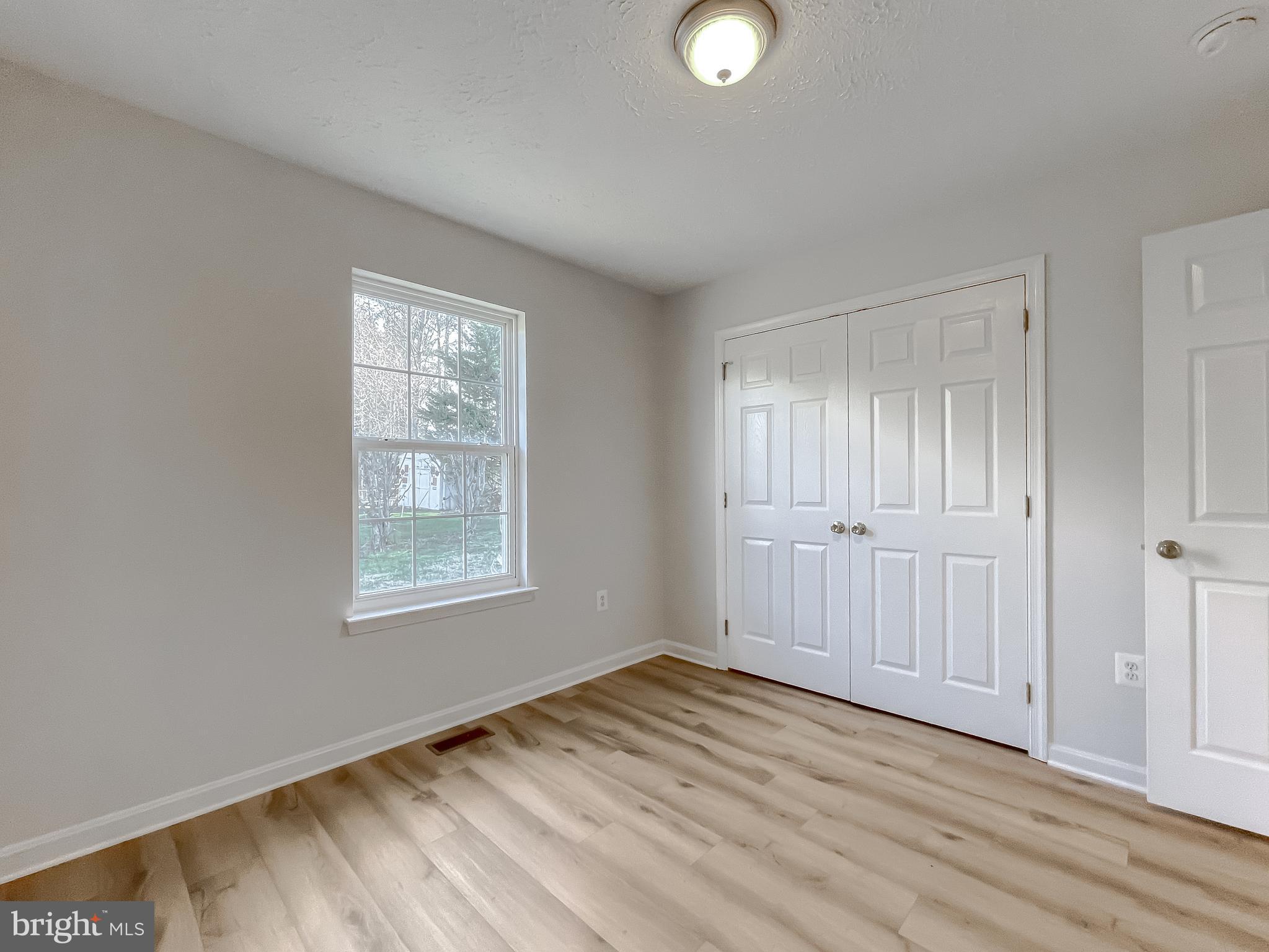 WILLOW WOODS - Residential