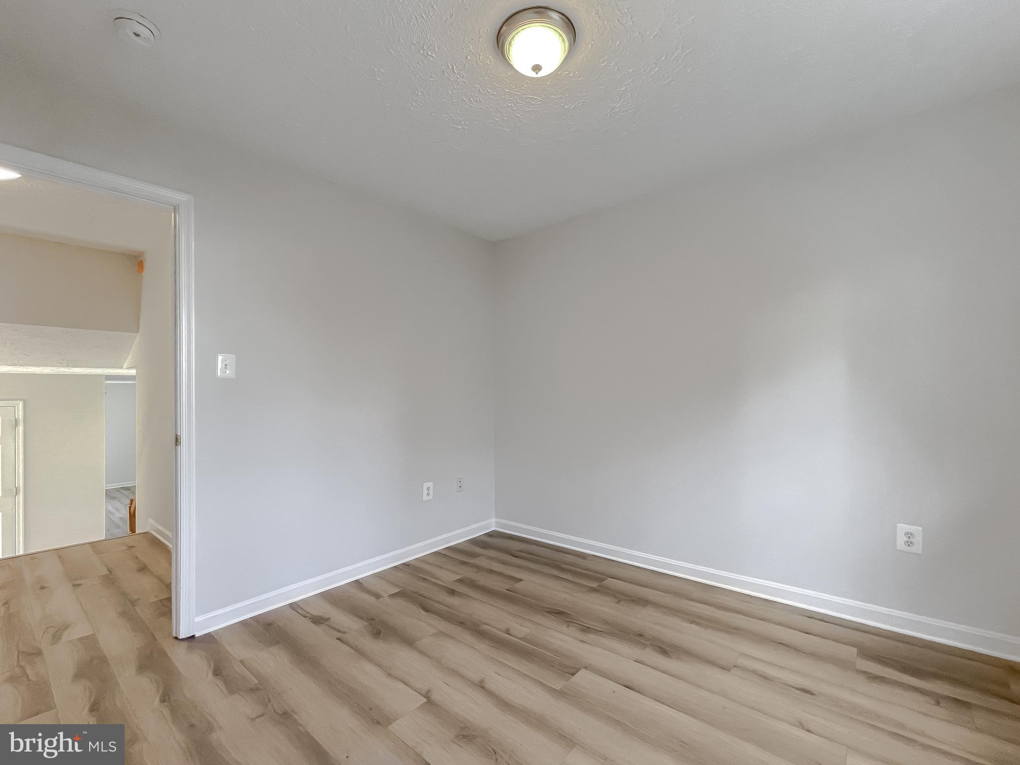 WILLOW WOODS - Residential