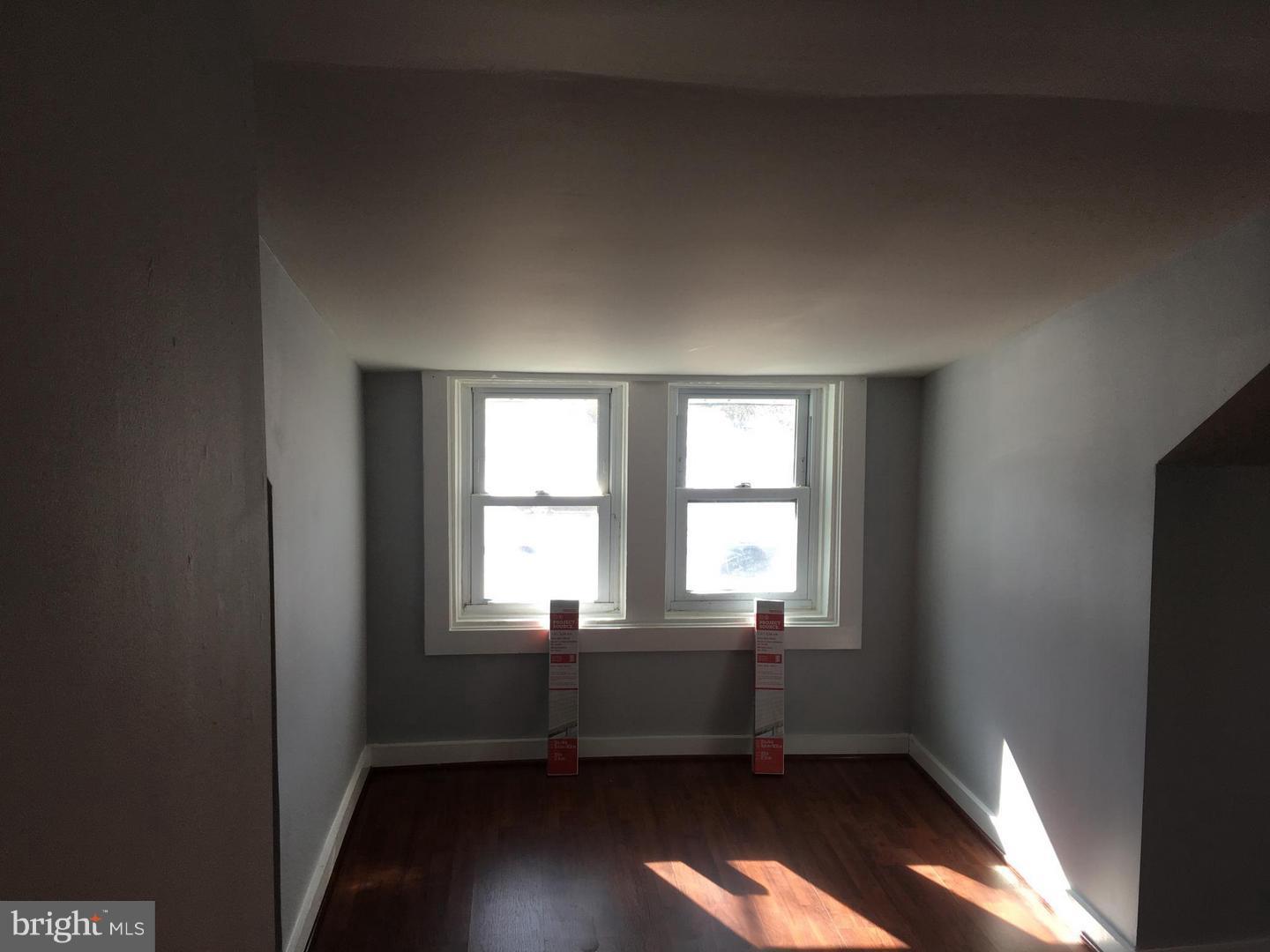 RIVERDALE PARK - Residential Lease