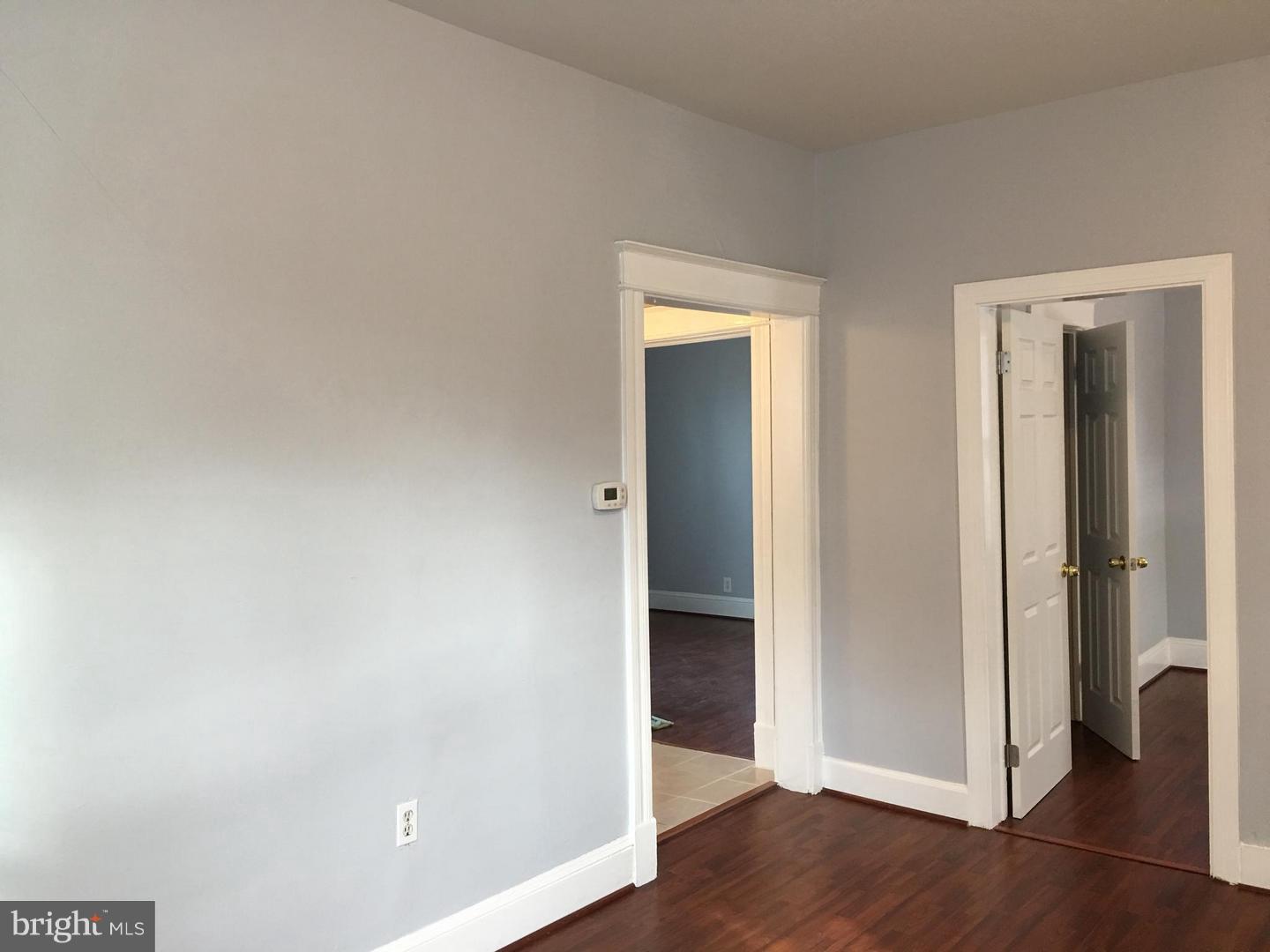 RIVERDALE PARK - Residential Lease