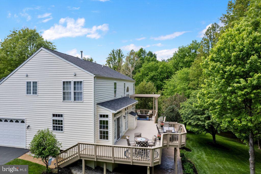 5524 LIBER COURT