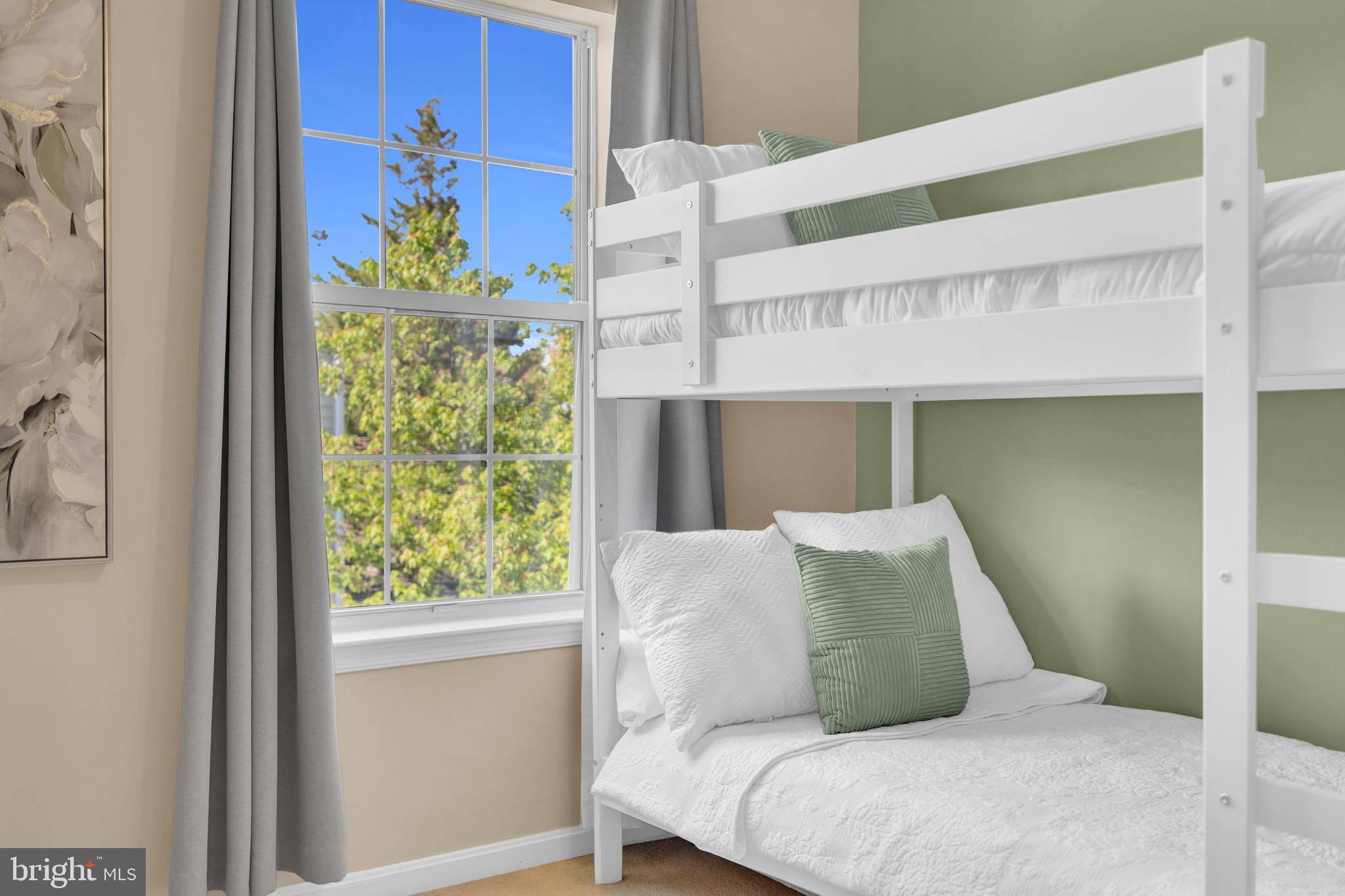 GUNSTON CORNER - Residential