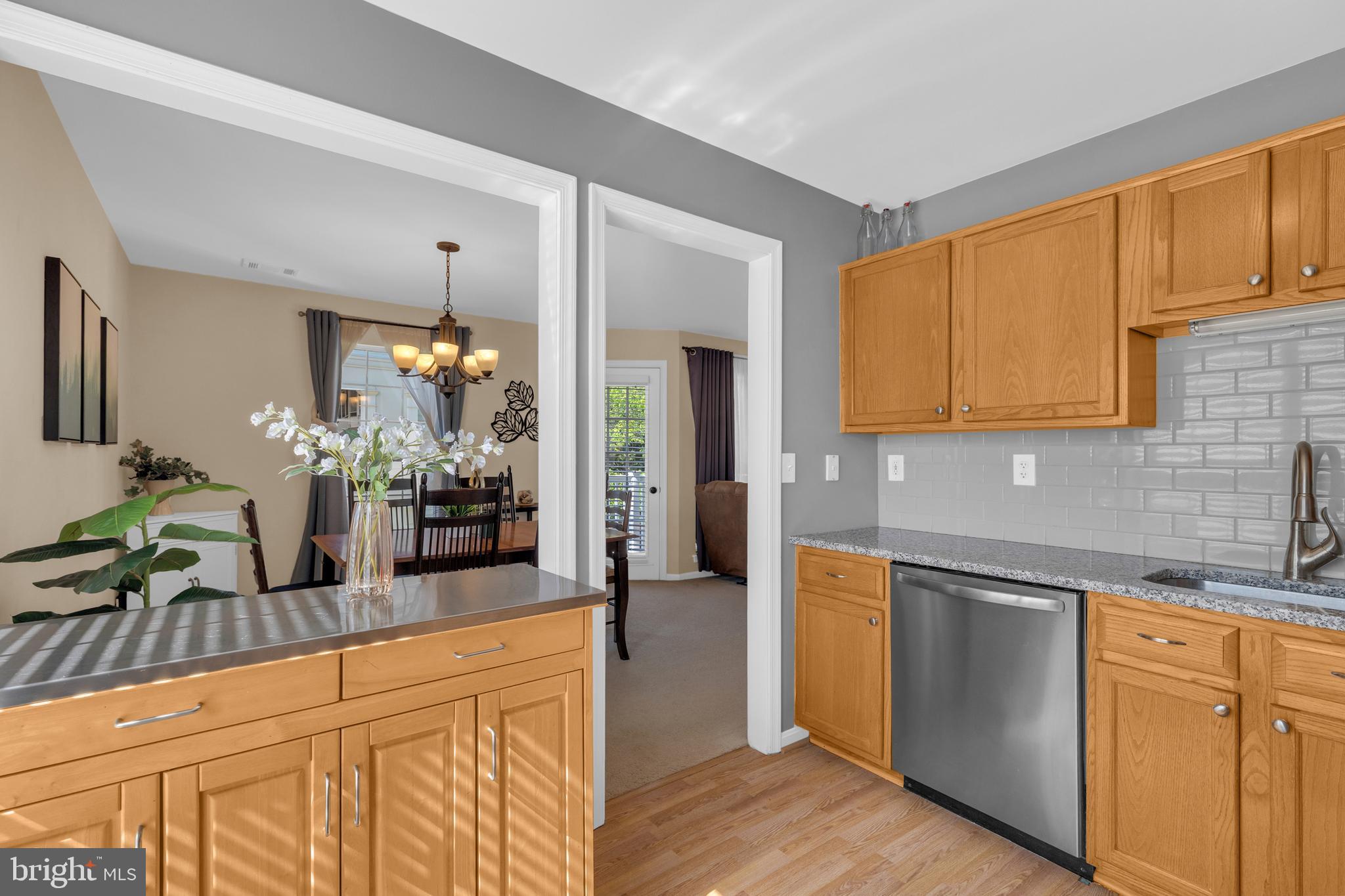 GUNSTON CORNER - Residential